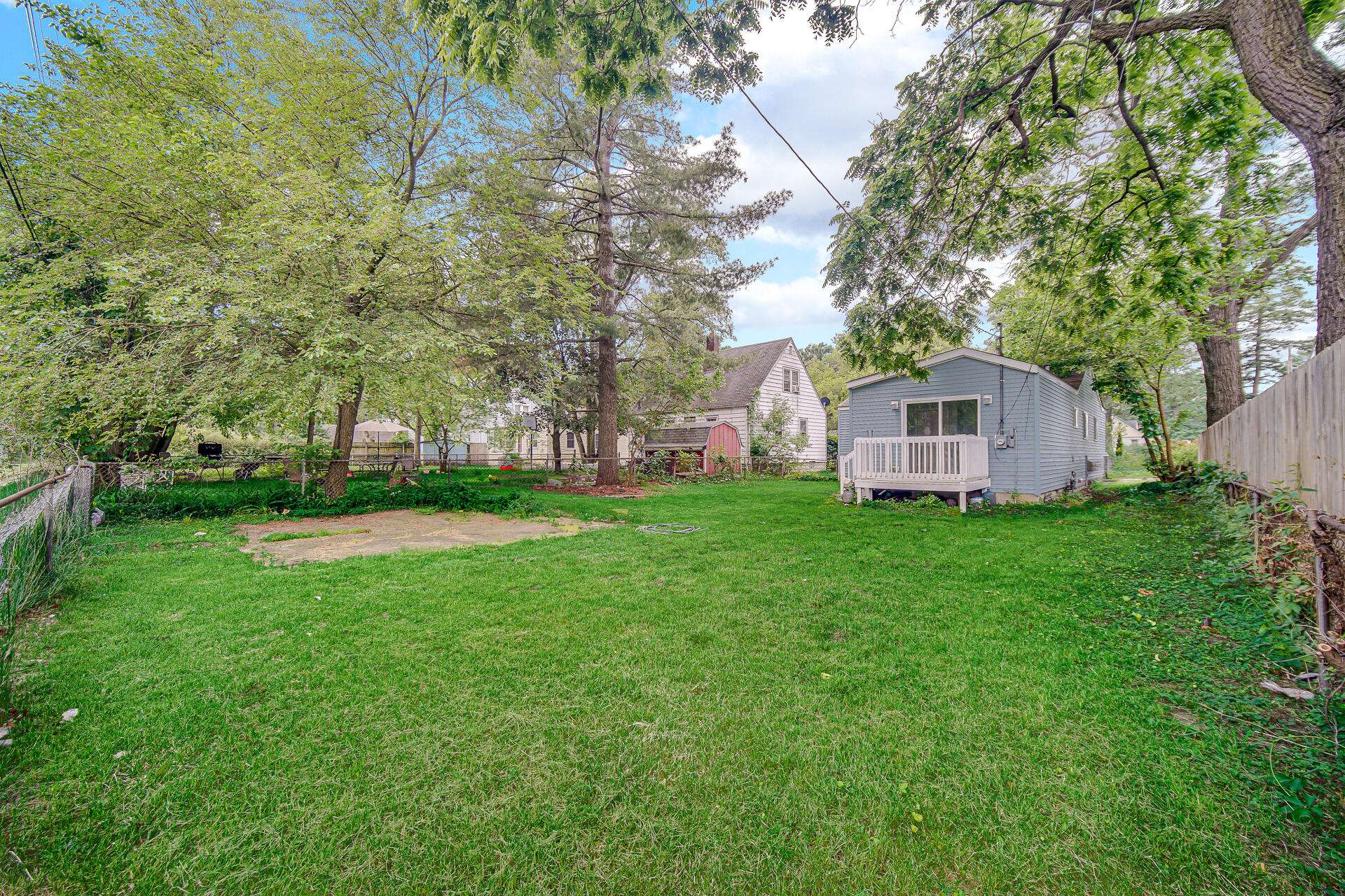 Lake Station, IN 46405,2635 Knox ST