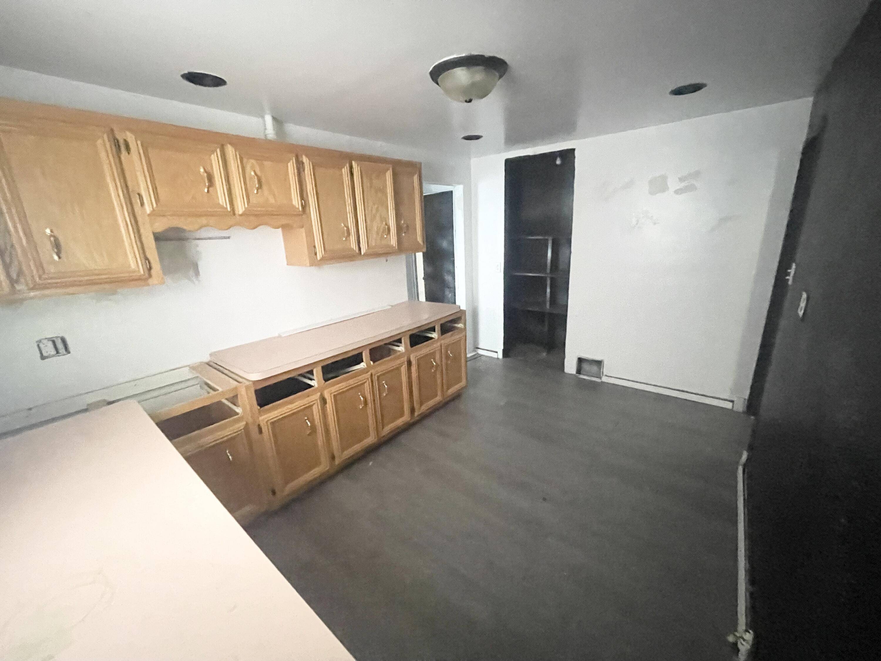 Gary, IN 46408,4627 Grant ST