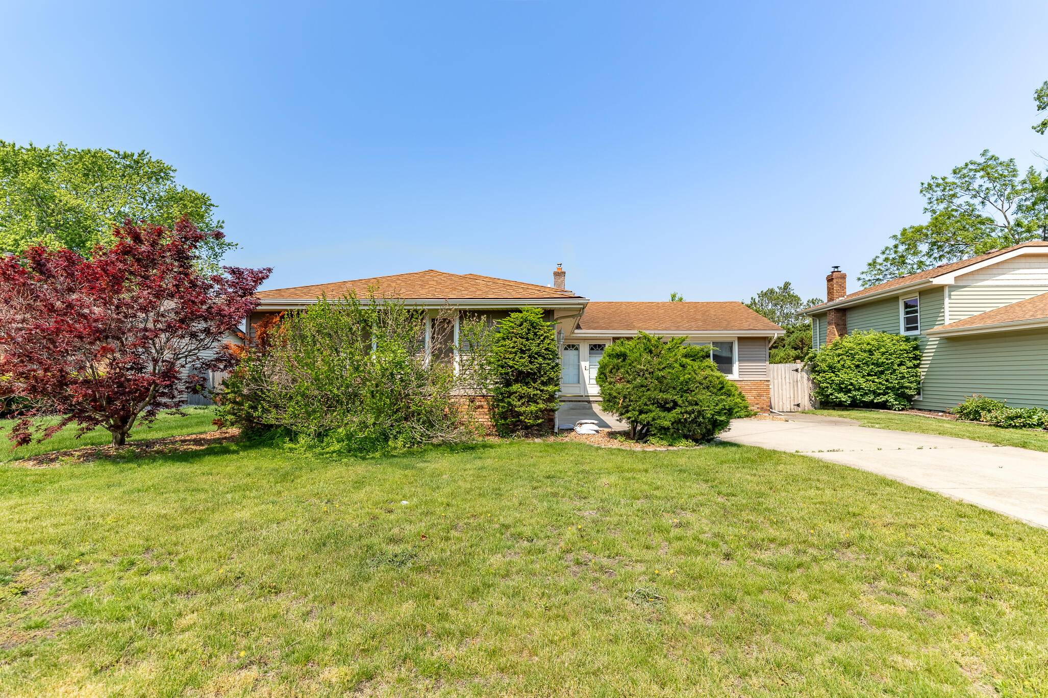 Munster, IN 46321,8624 Garfield AVE