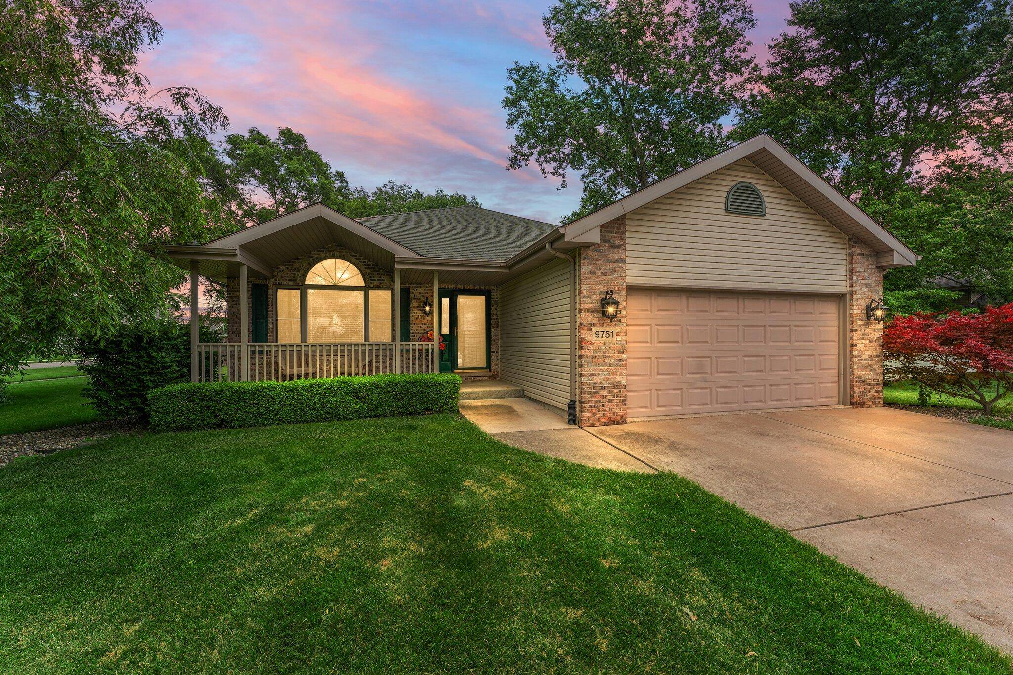 St. John, IN 46373,9751 Three Springs DR