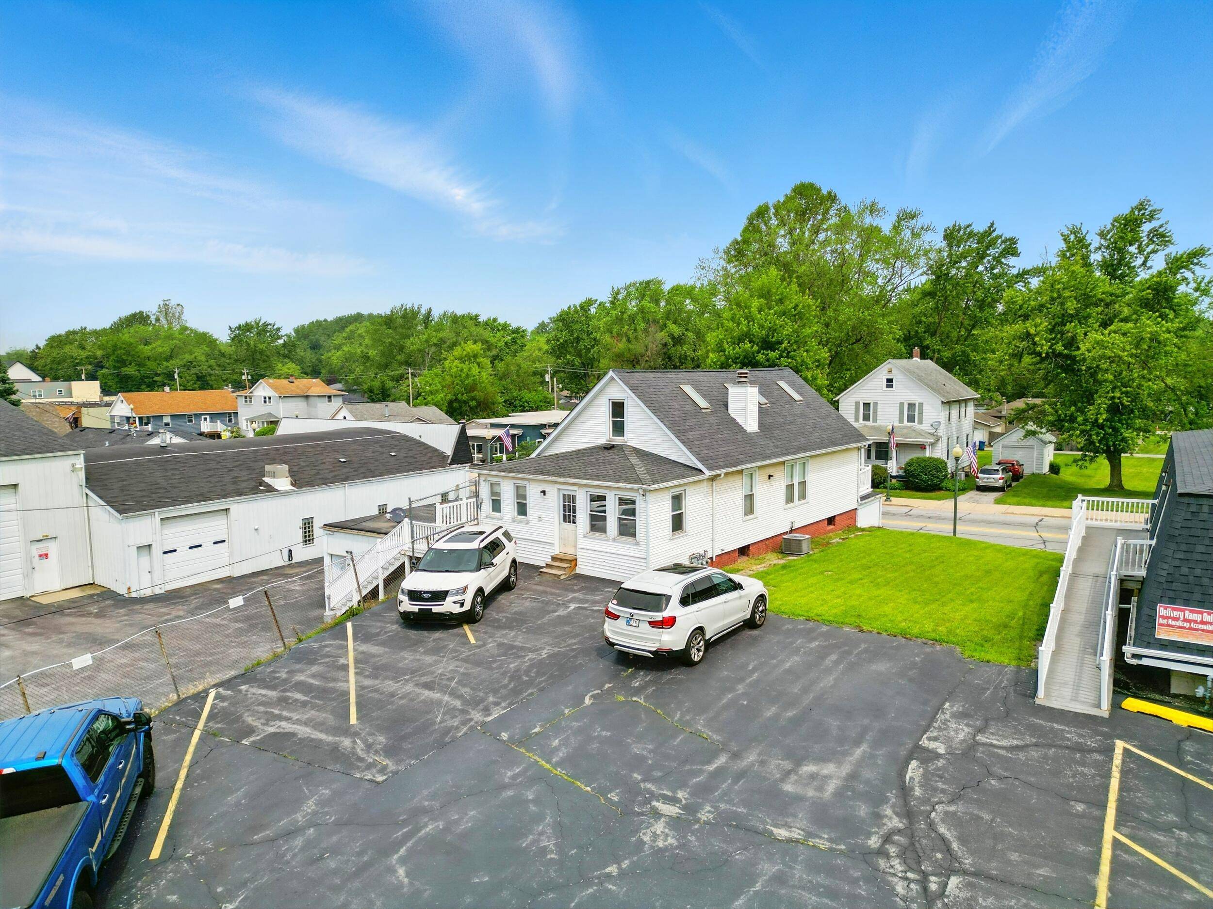 Schererville, IN 46375,137 E Joliet ST
