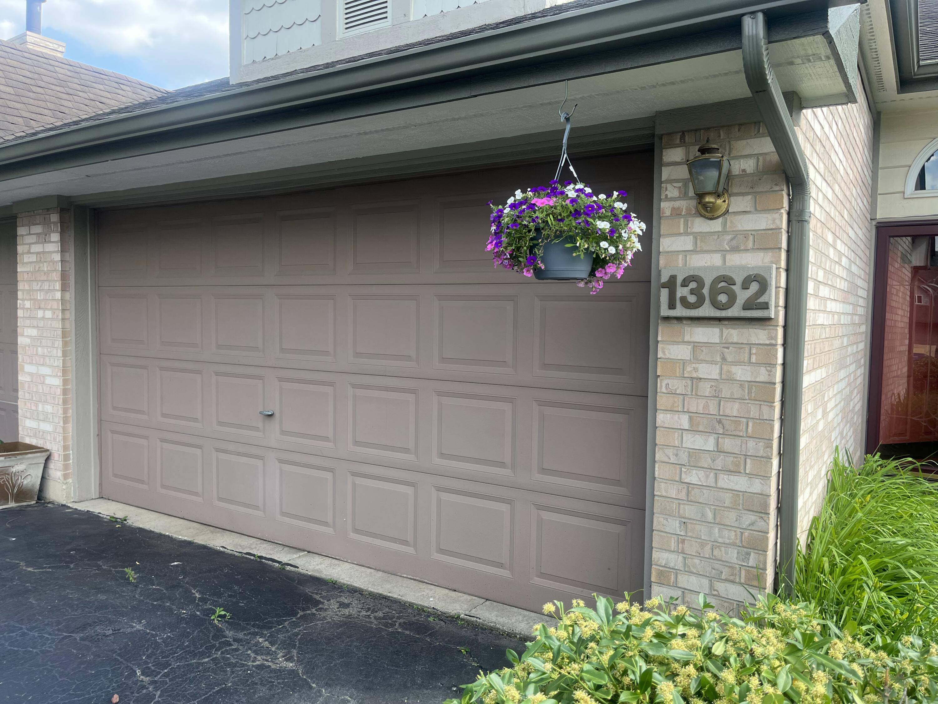 Crown Point, IN 46307,1362 W 94th CT