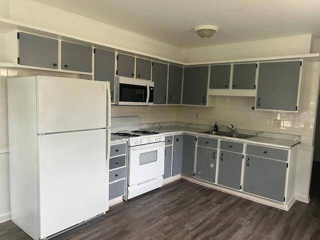 Valparaiso, IN 46385,707-1 Fremont RD