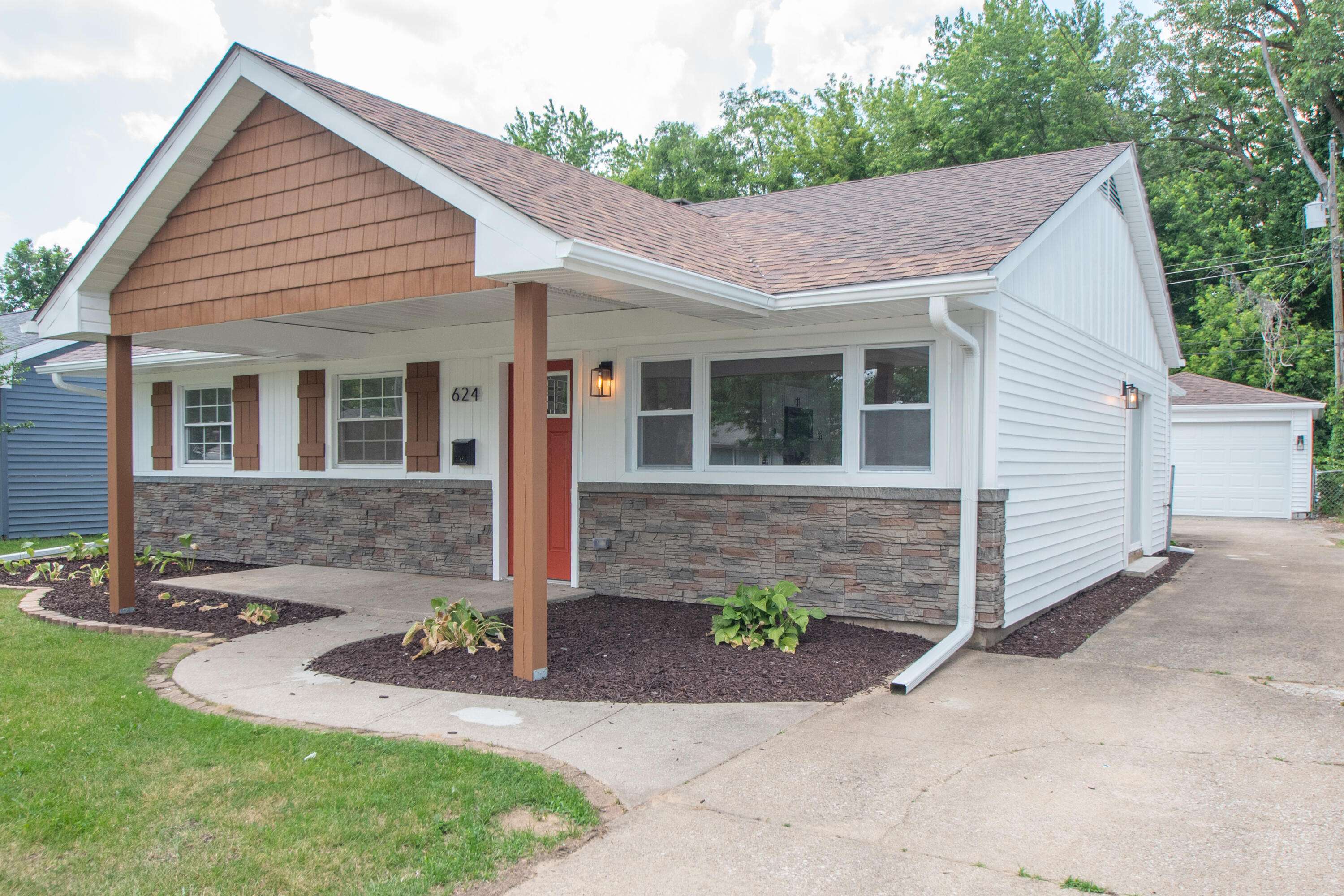 Gary, IN 46403,624 New Jersey ST