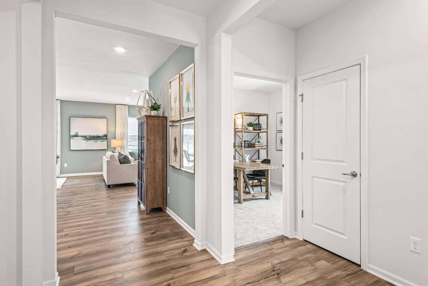 Lowell, IN 46356,8817 Graystone DR
