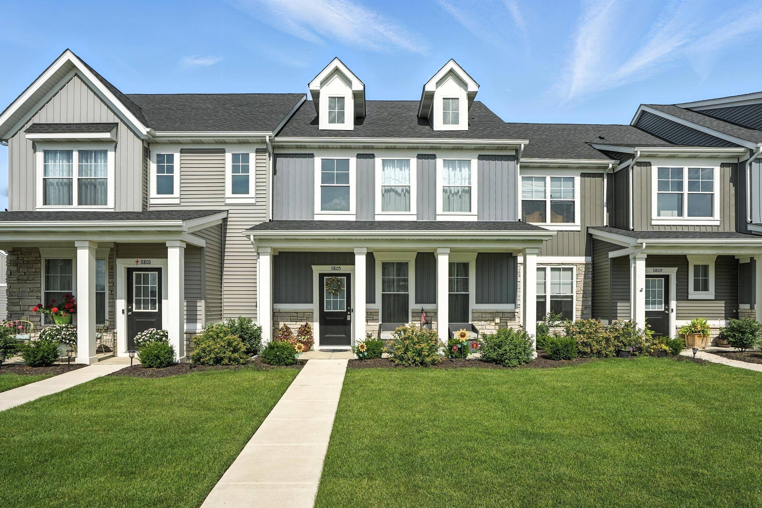 Crown Point, IN 46307,11805 Vermont ST