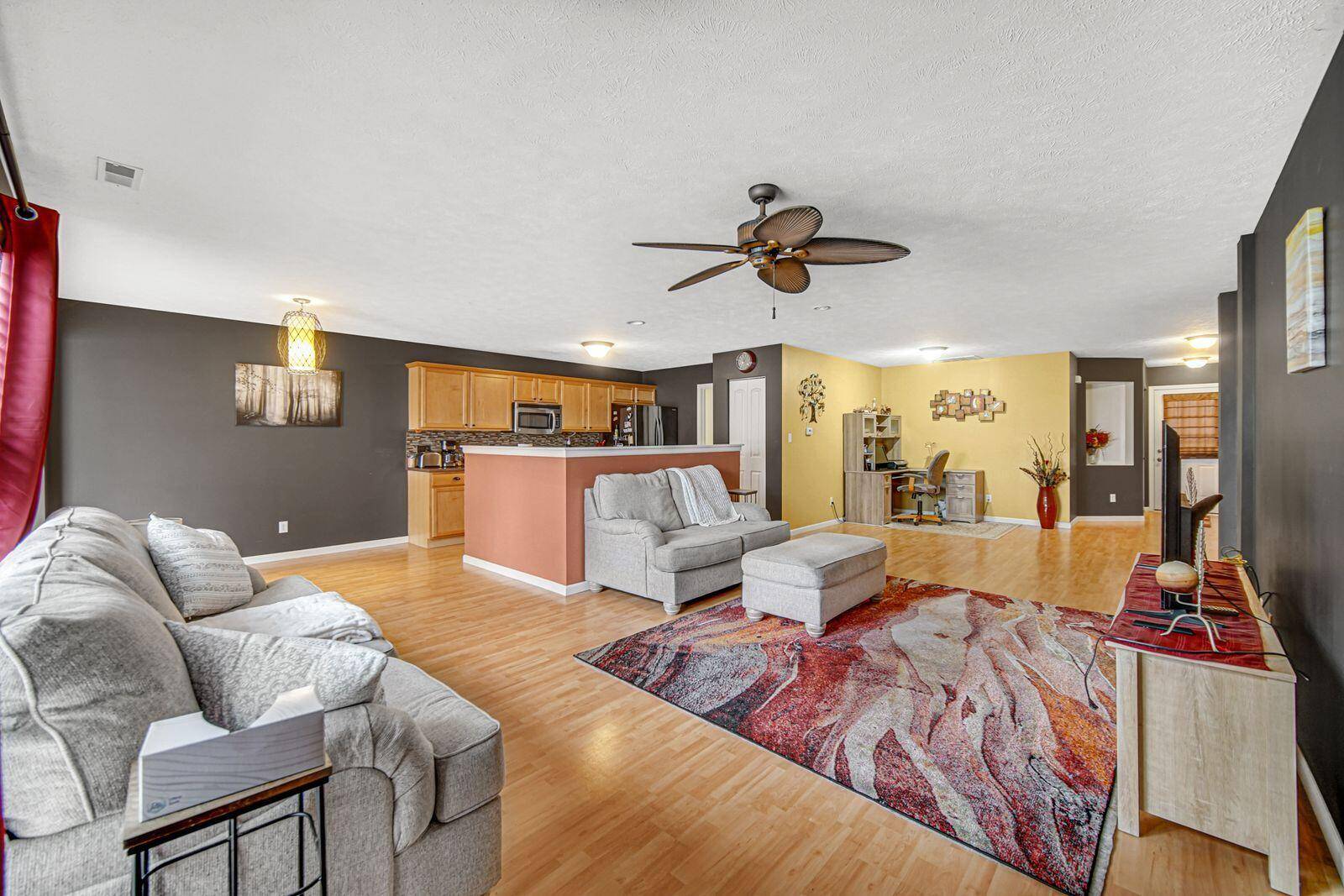 Dyer, IN 46311,13246 Burgess WAY