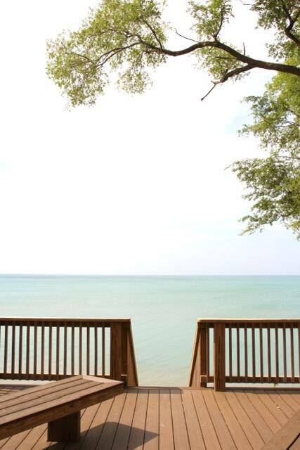 Grand Beach, MI 49117,6 Lilac LN