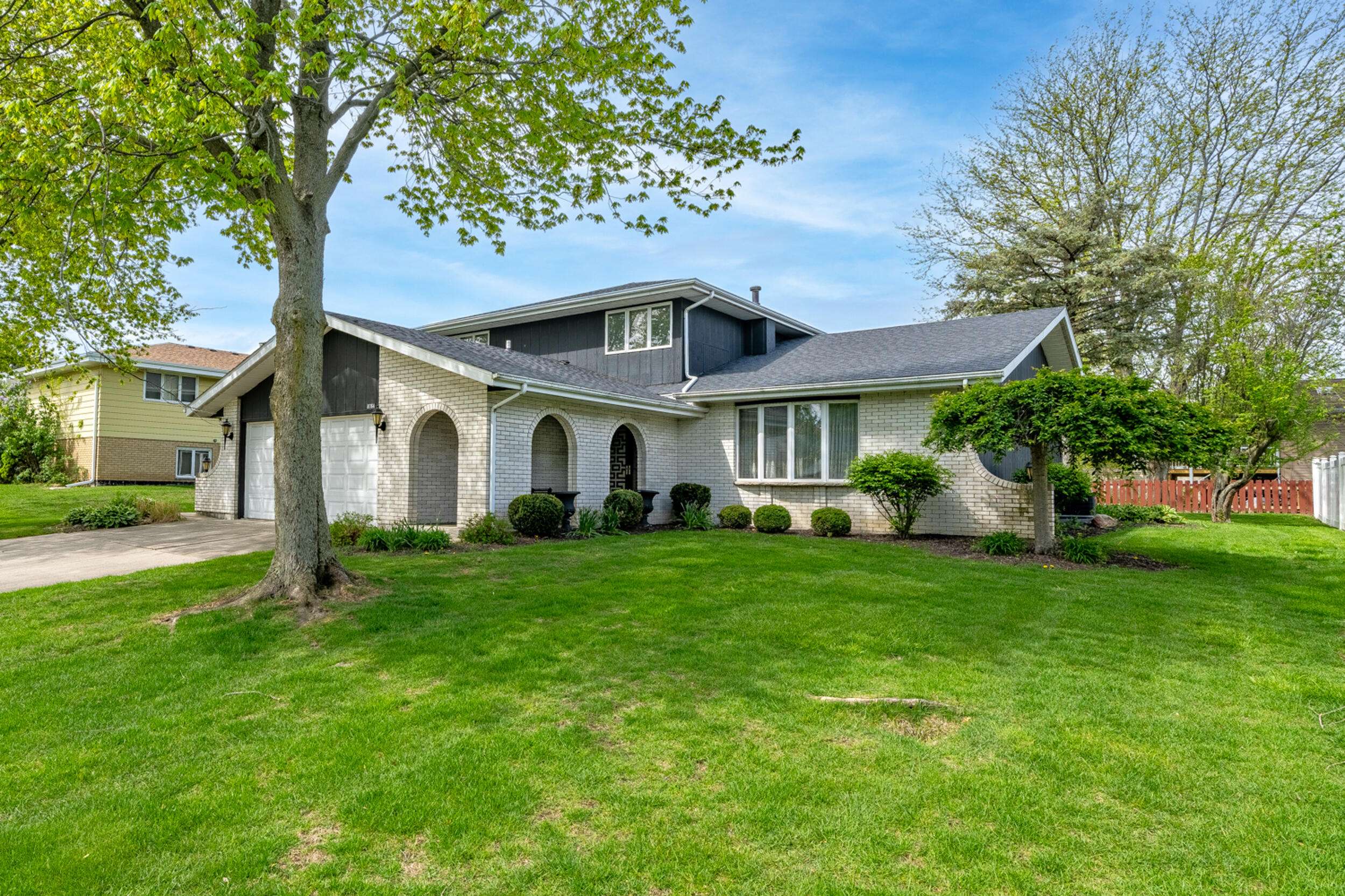 Crown Point, IN 46307,8764 Clark PL