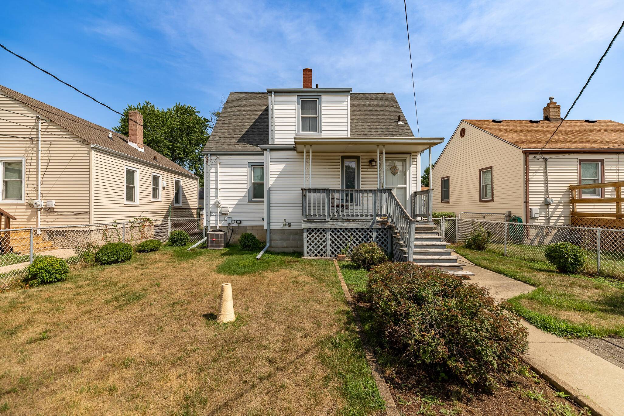 Hammond, IN 46323,2730 162nd PL