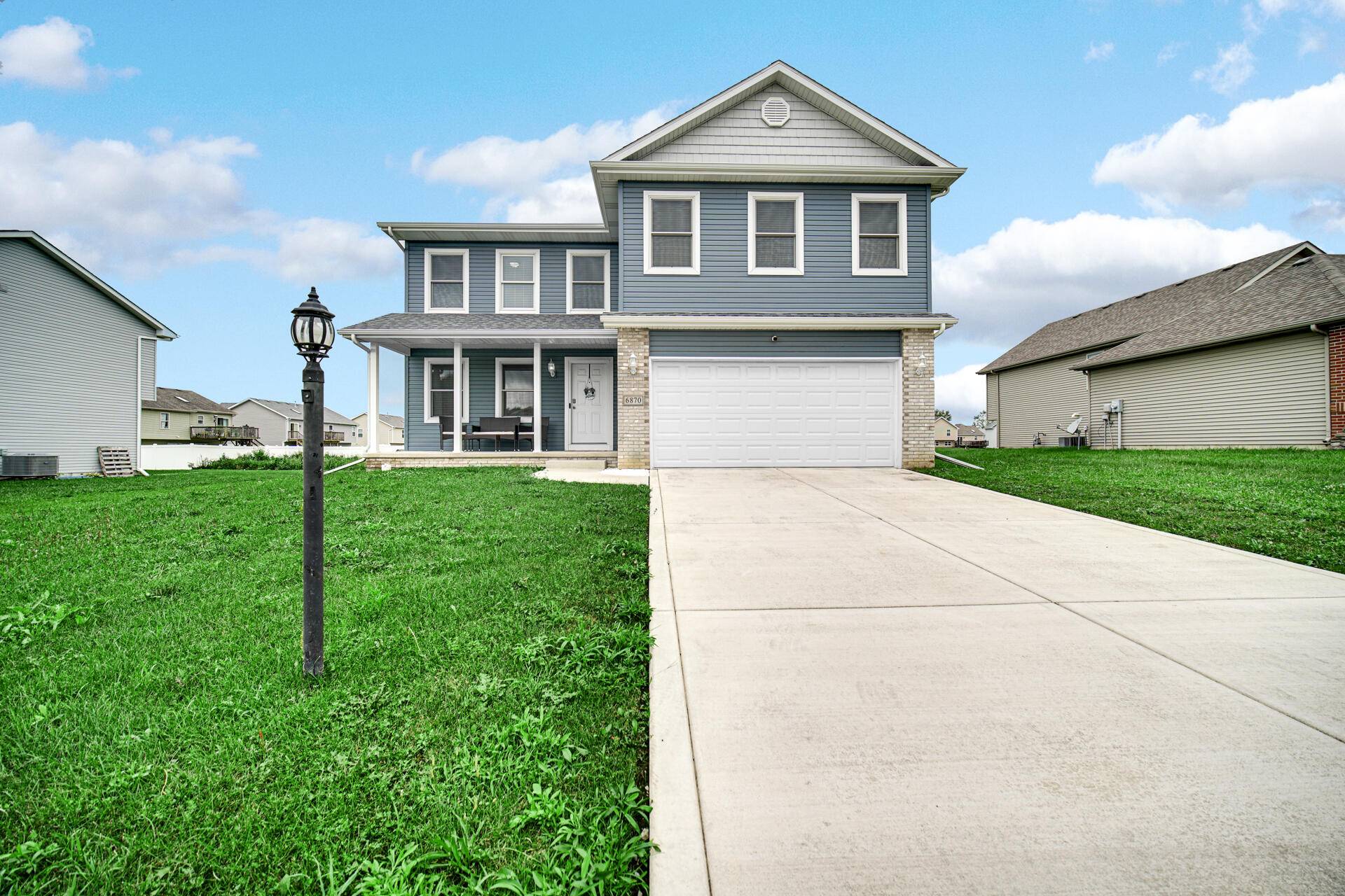 Merrillville, IN 46410,6870 Wallace ST