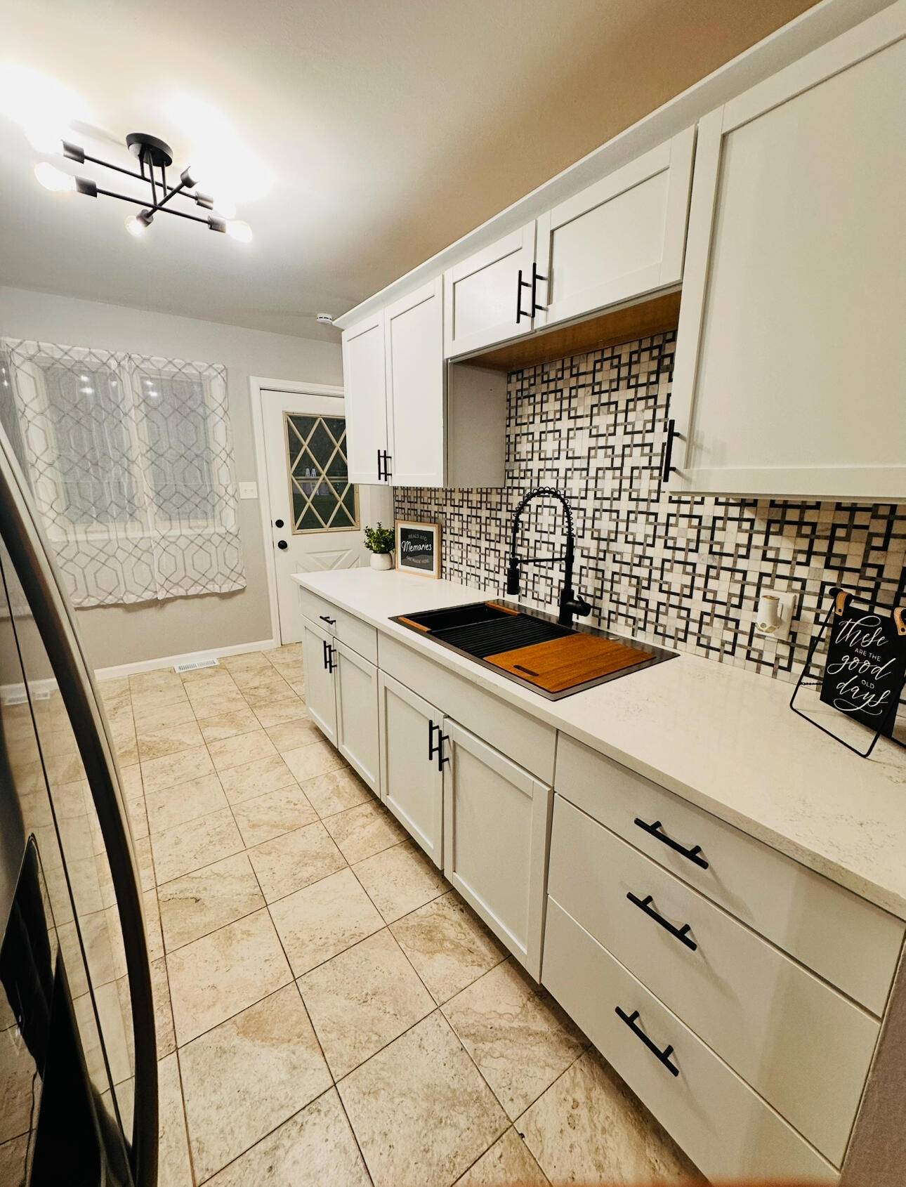 Merrillville, IN 46410,7931 Marshall PL