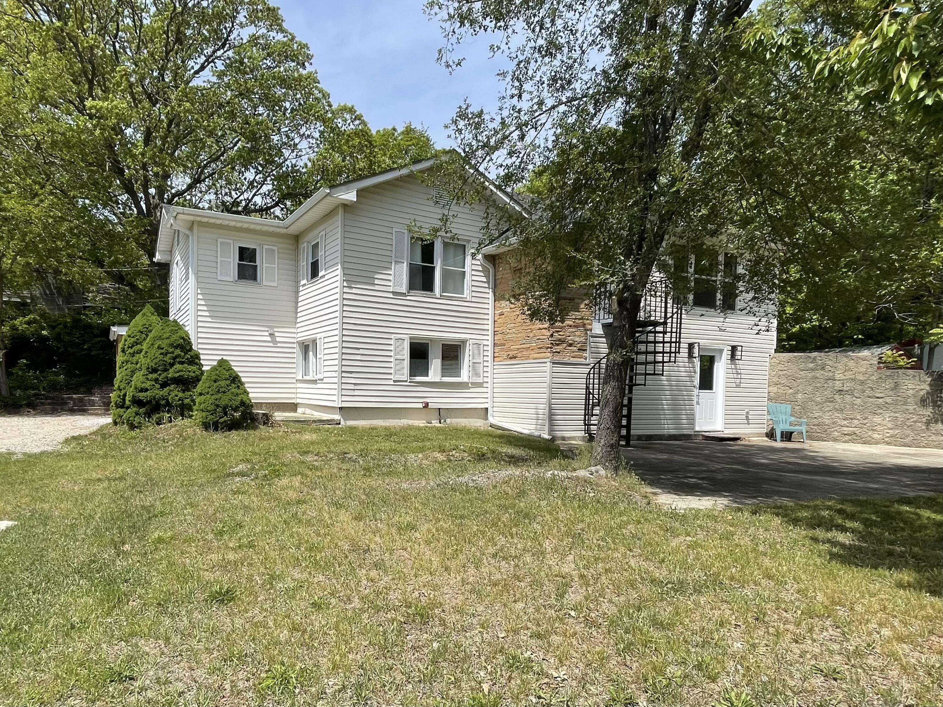 Michigan City, IN 46360,726 Freyer RD
