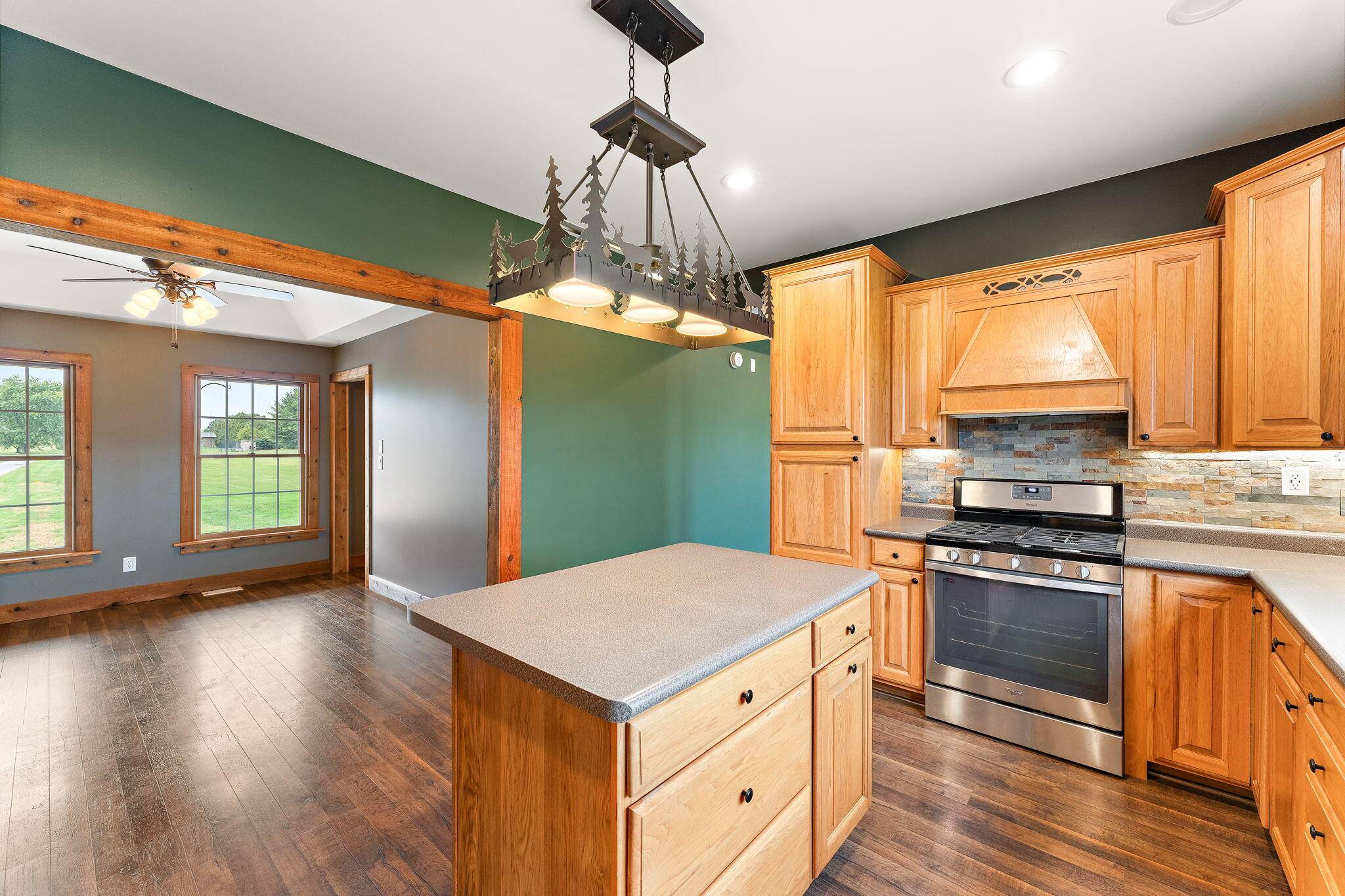 Hebron, IN 46341,611 S 500