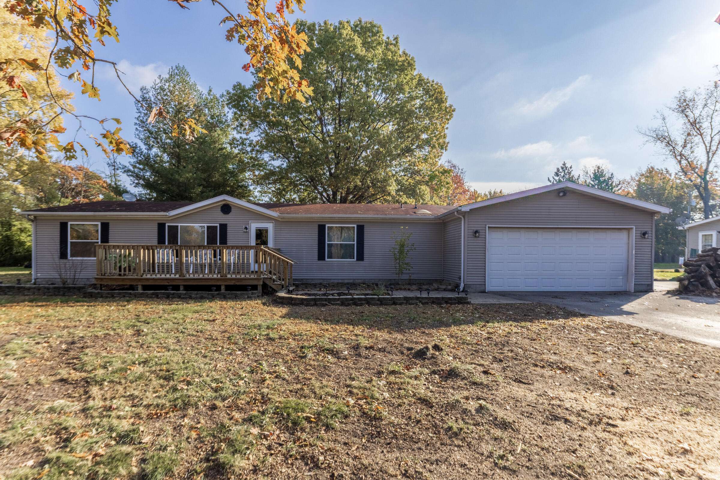 Demotte, IN 46310,11327 N 550 #7