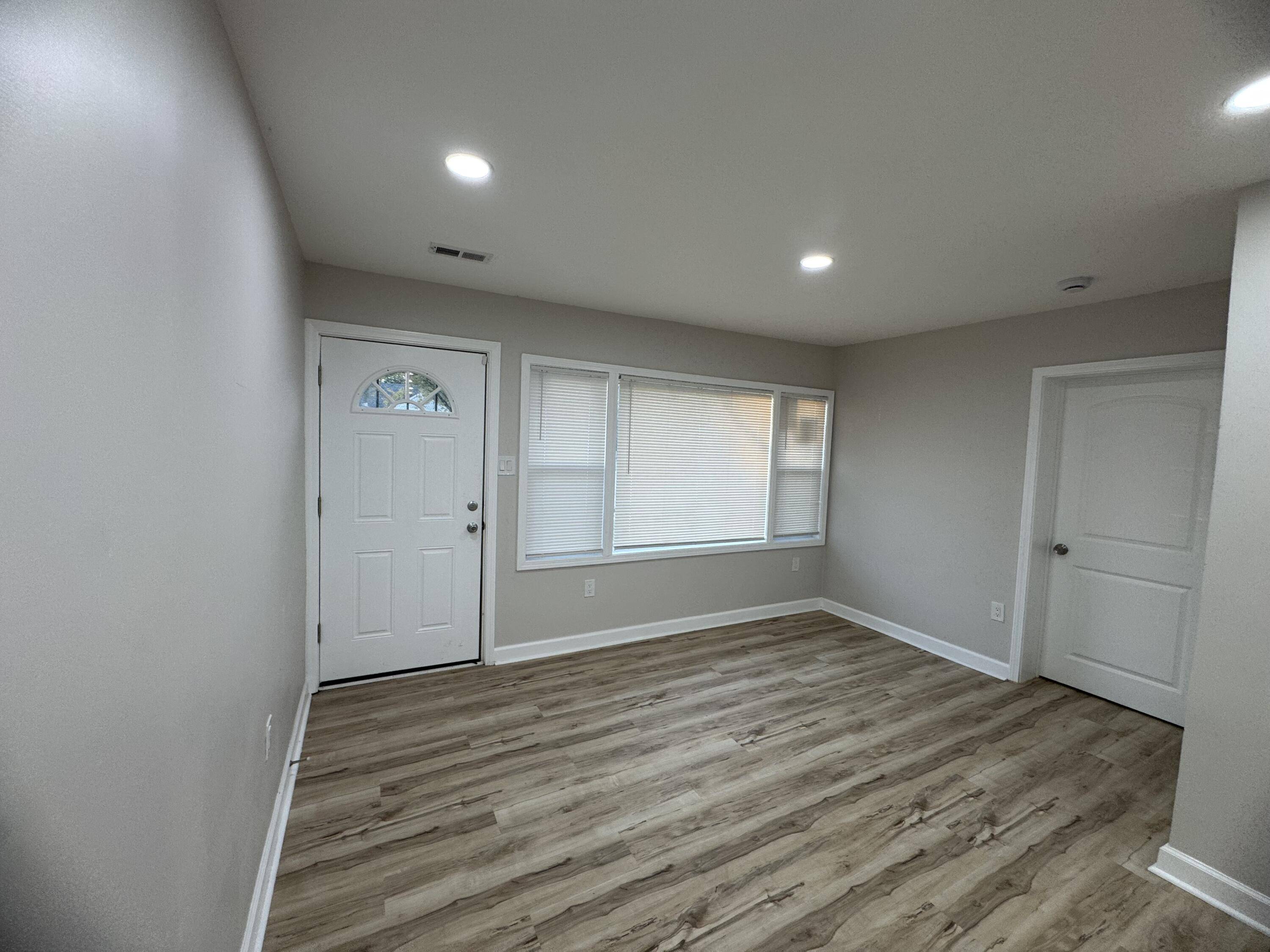 Gary, IN 46407,2349 Virginia ST