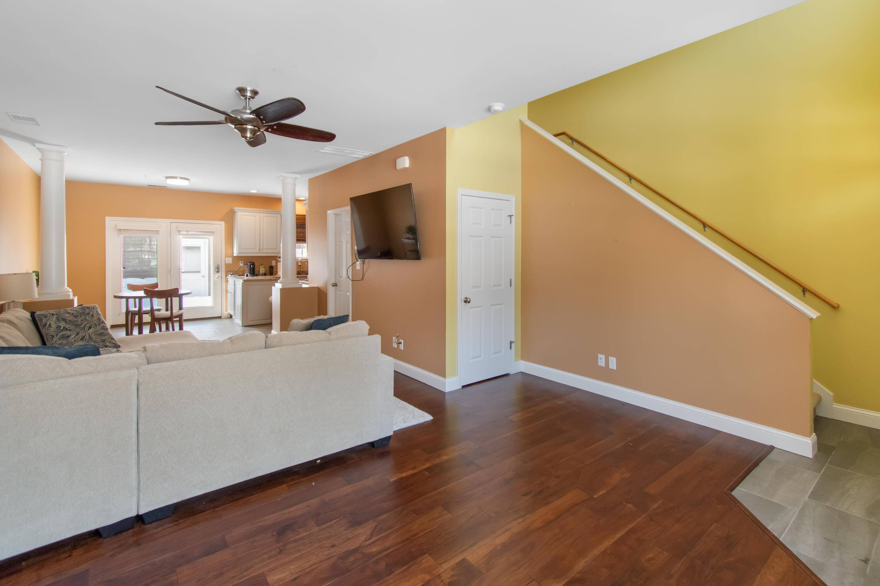 Crown Point, IN 46307,11828 Broadway