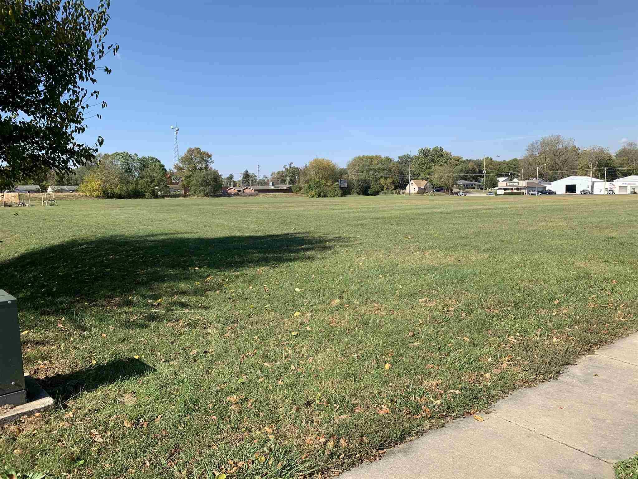 Springfield, IL 62703,701 E DALE AVE