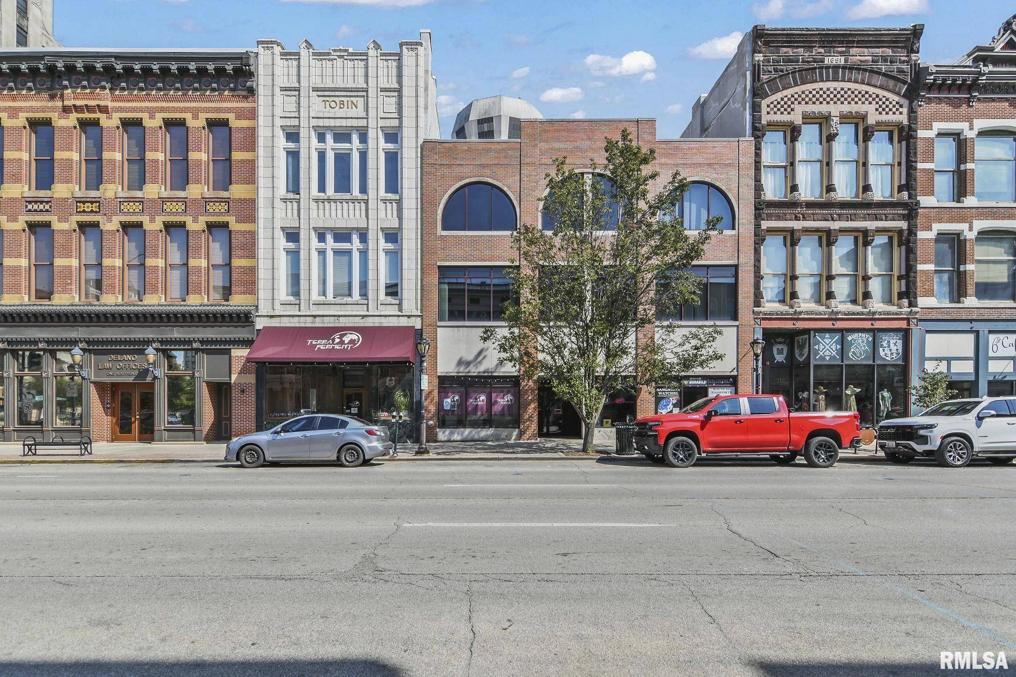 Springfield, IL 62701,206 S 6TH ST #Suite #2