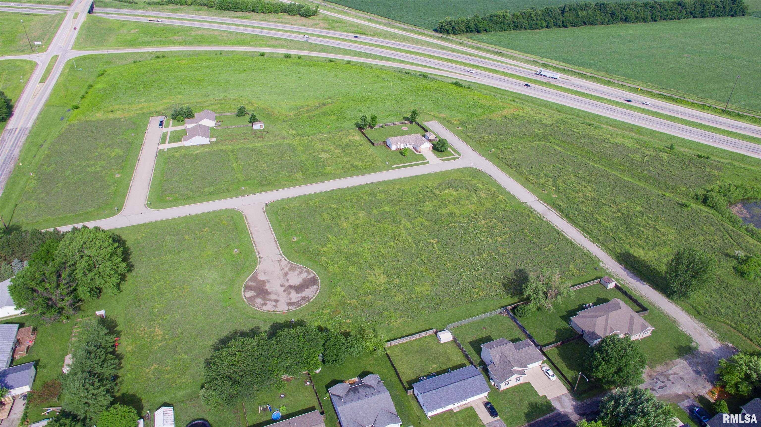 Elkhart, IL 62634,13 CHICORY DR