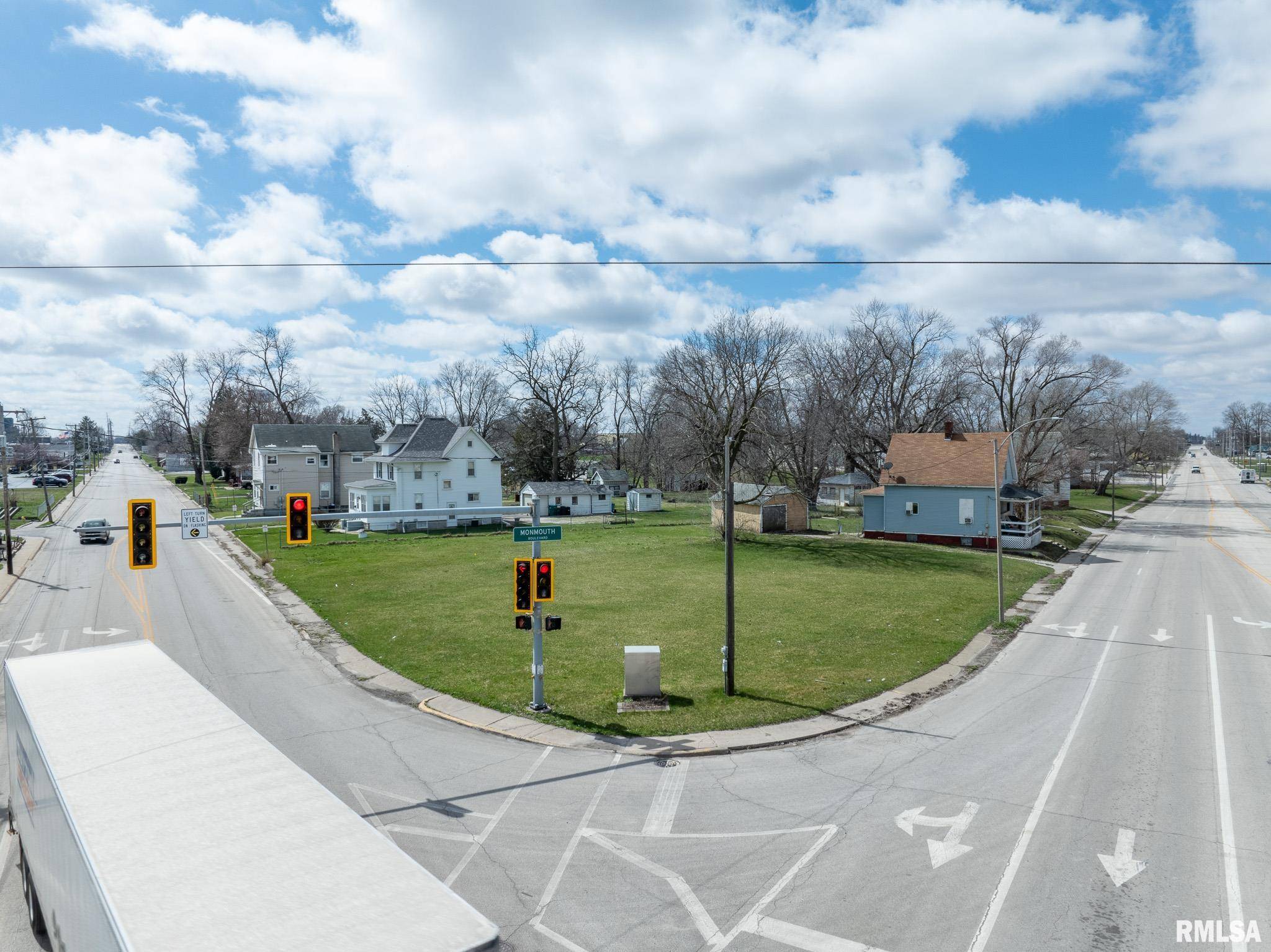 Galesburg, IL 61401,800 BLK MONMOUTH BLVD