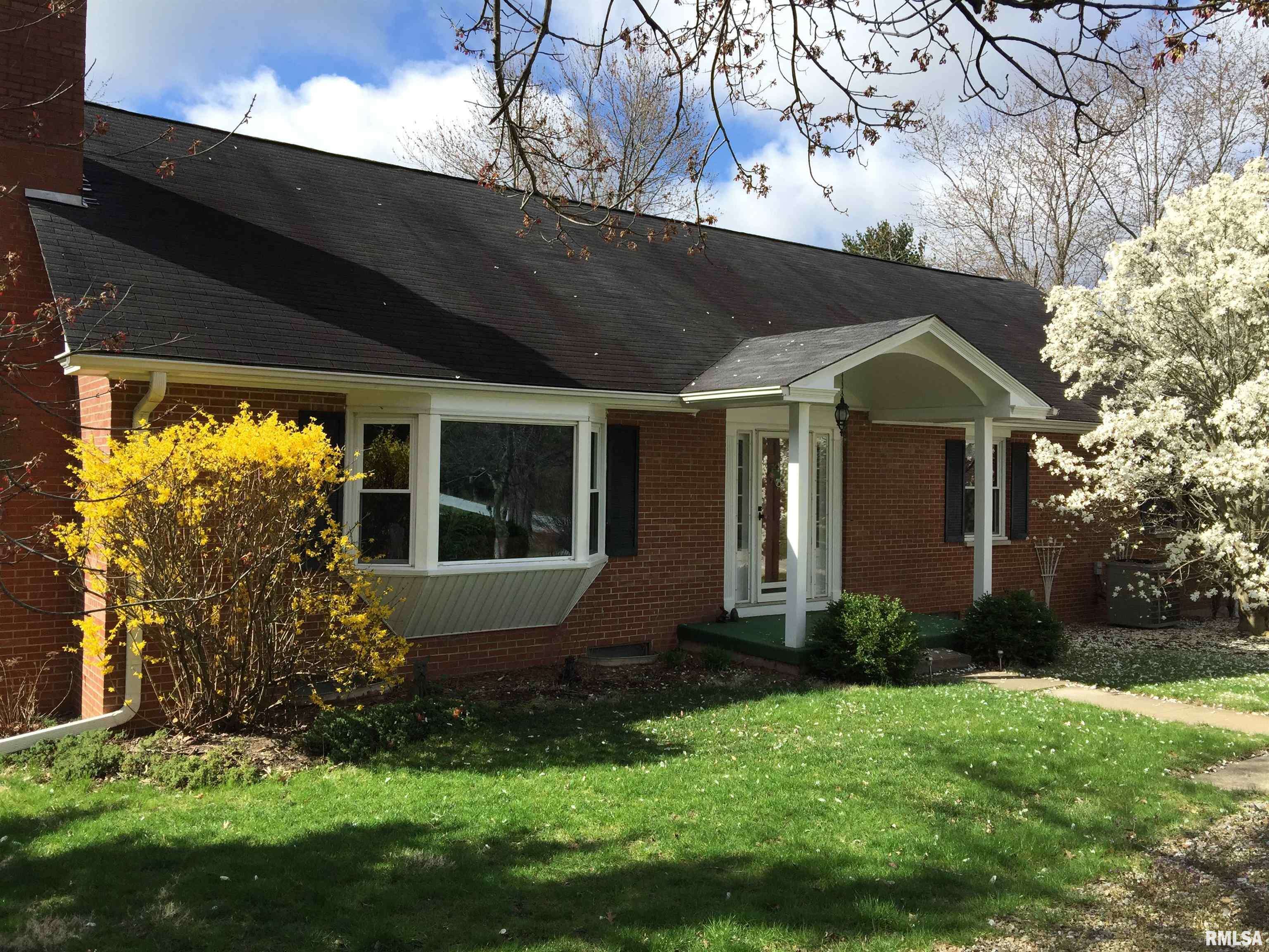 Macomb, IL 61455-9504,11 MARTY LN