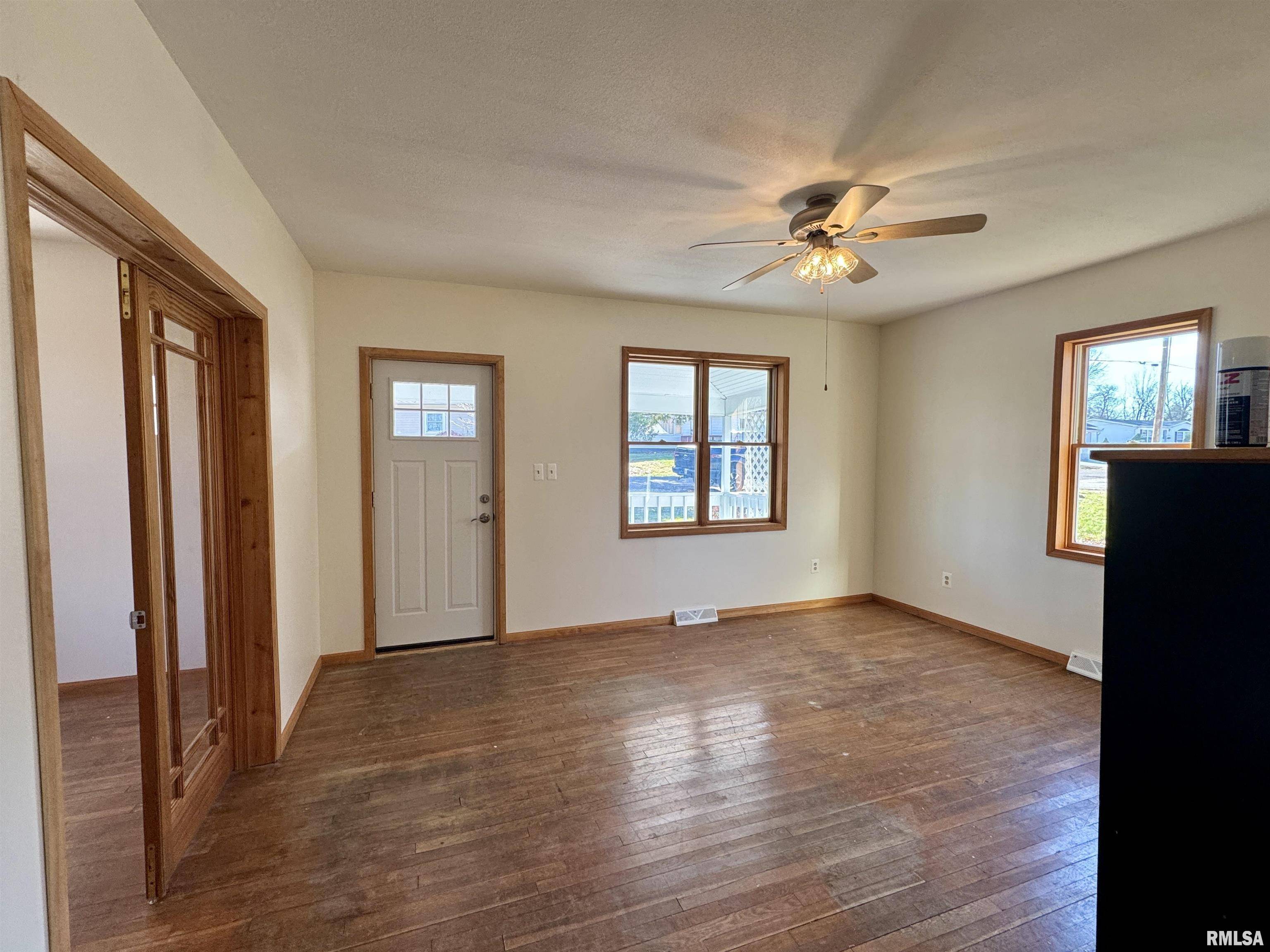Mt Sterling, IL 62353,331 FAIRGROUND ST