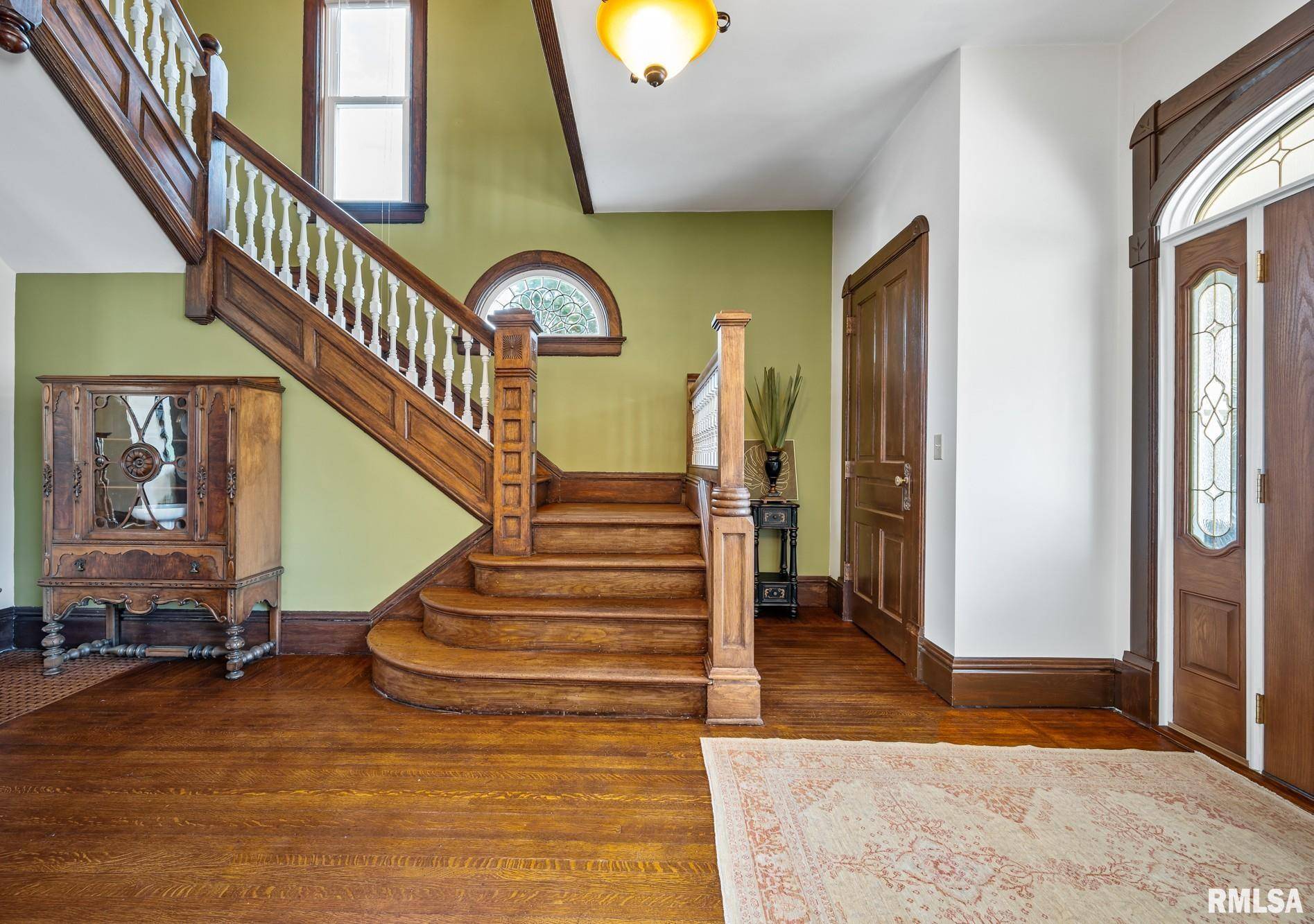 Galesburg, IL 61401,968 N BROAD ST