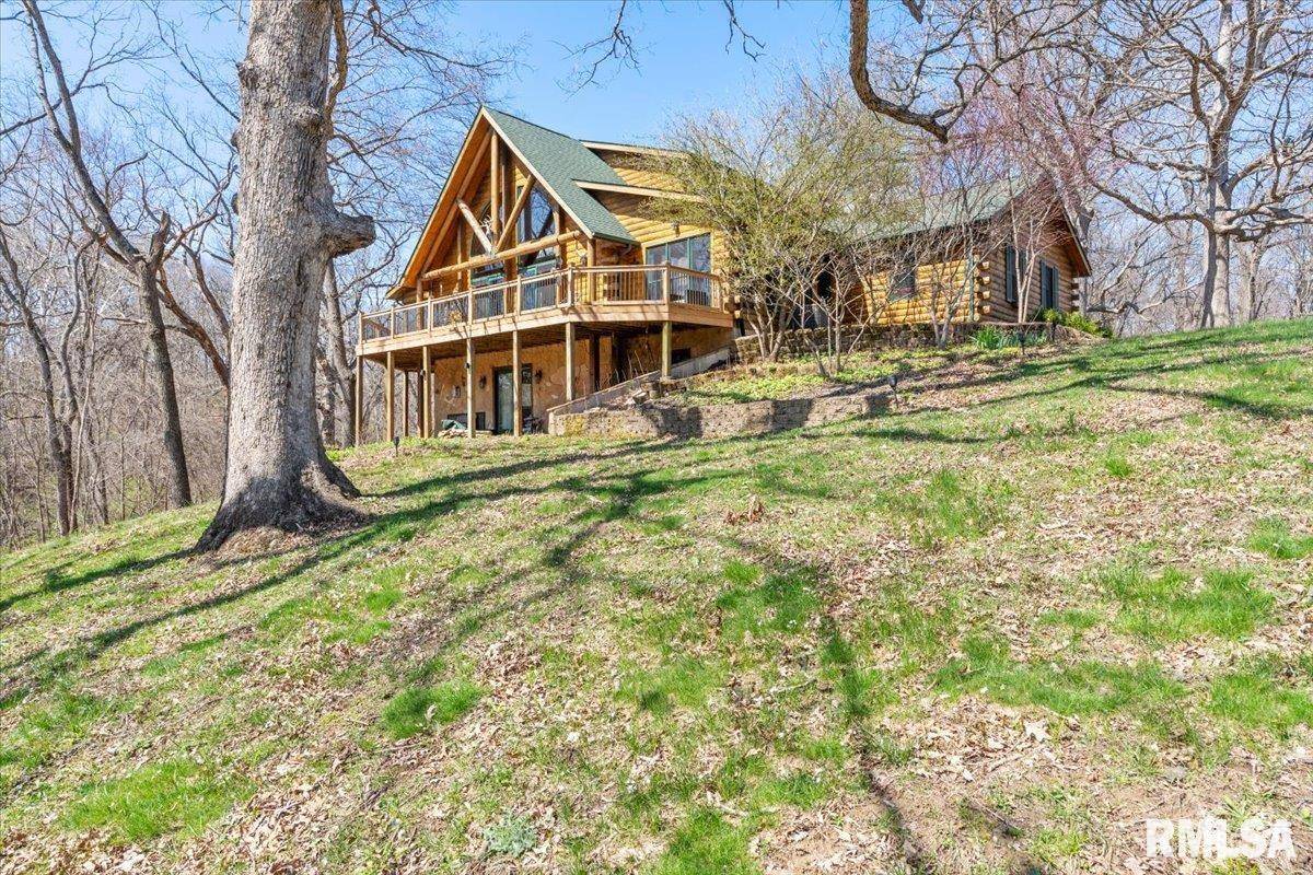 Athens, IL 62613,24210 Burr Oaks LN