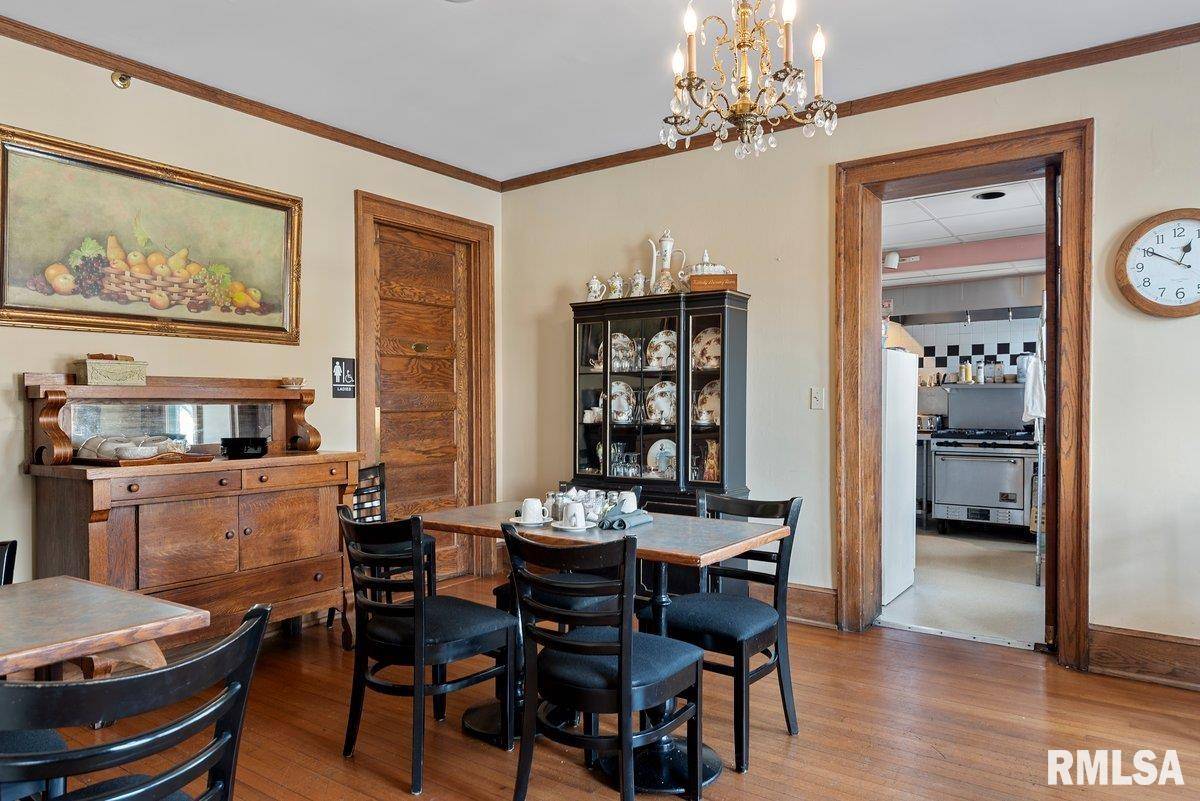 Springfield, IL 62704,835 S 2ND ST