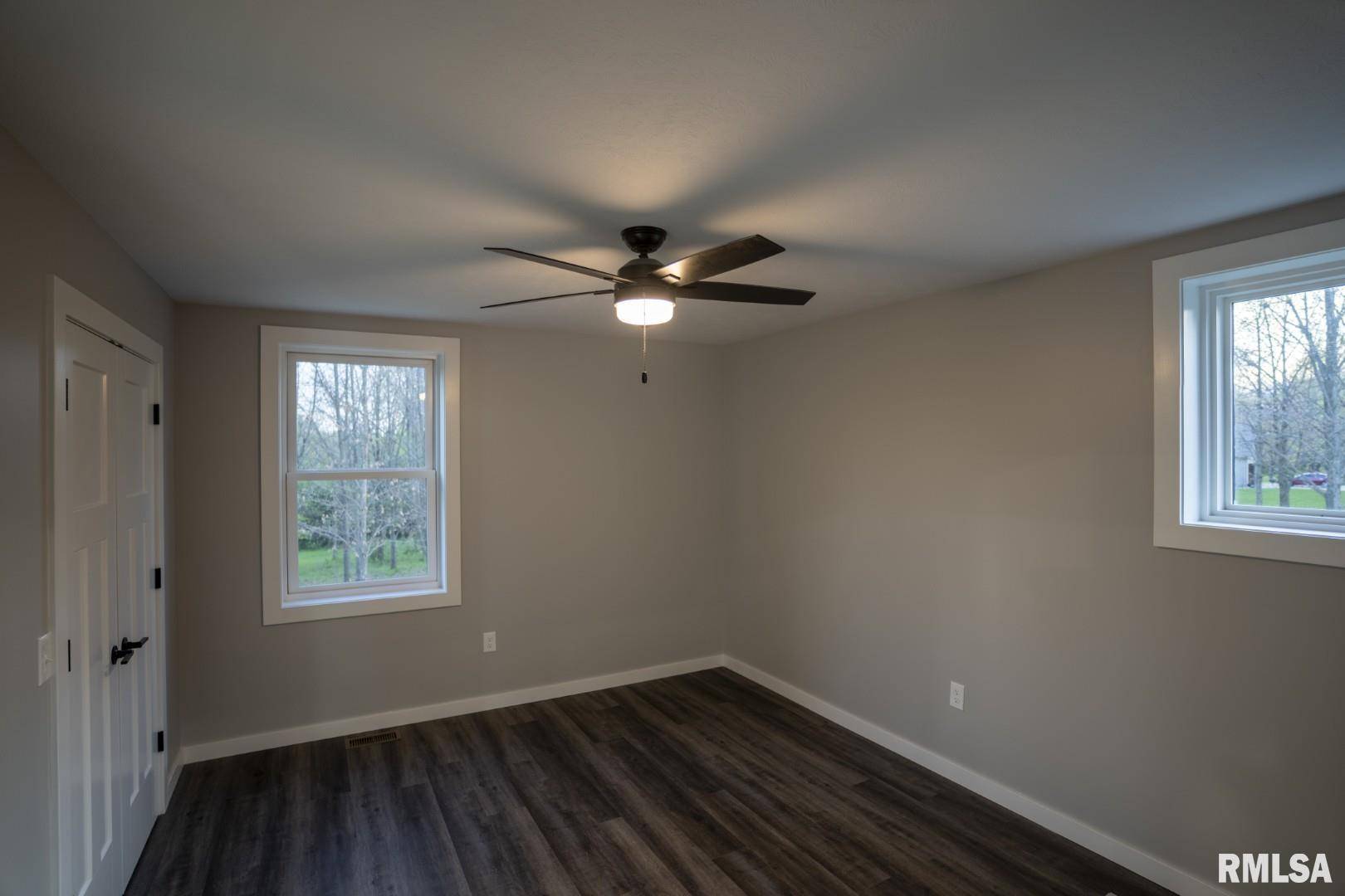 Jacksonville, IL 62650,1865 Gravel Springs CIR