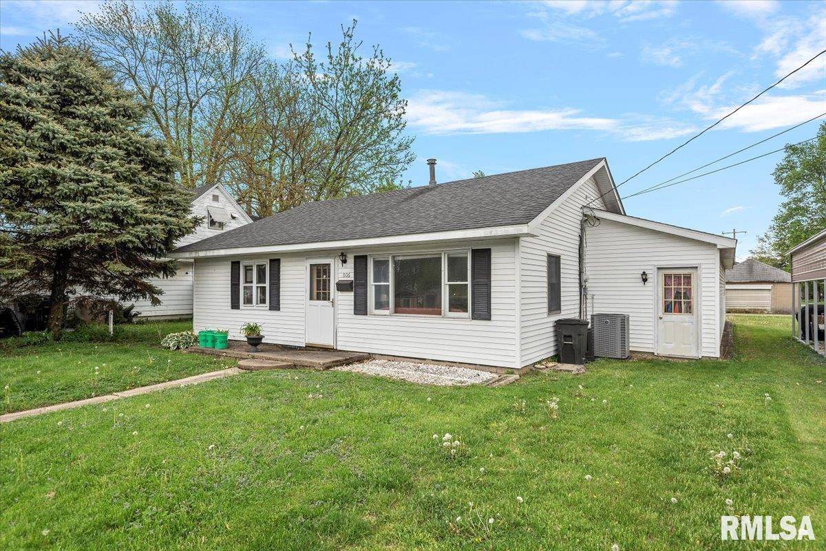 Clinton, IL 61727,1106 E JEFFERSON ST