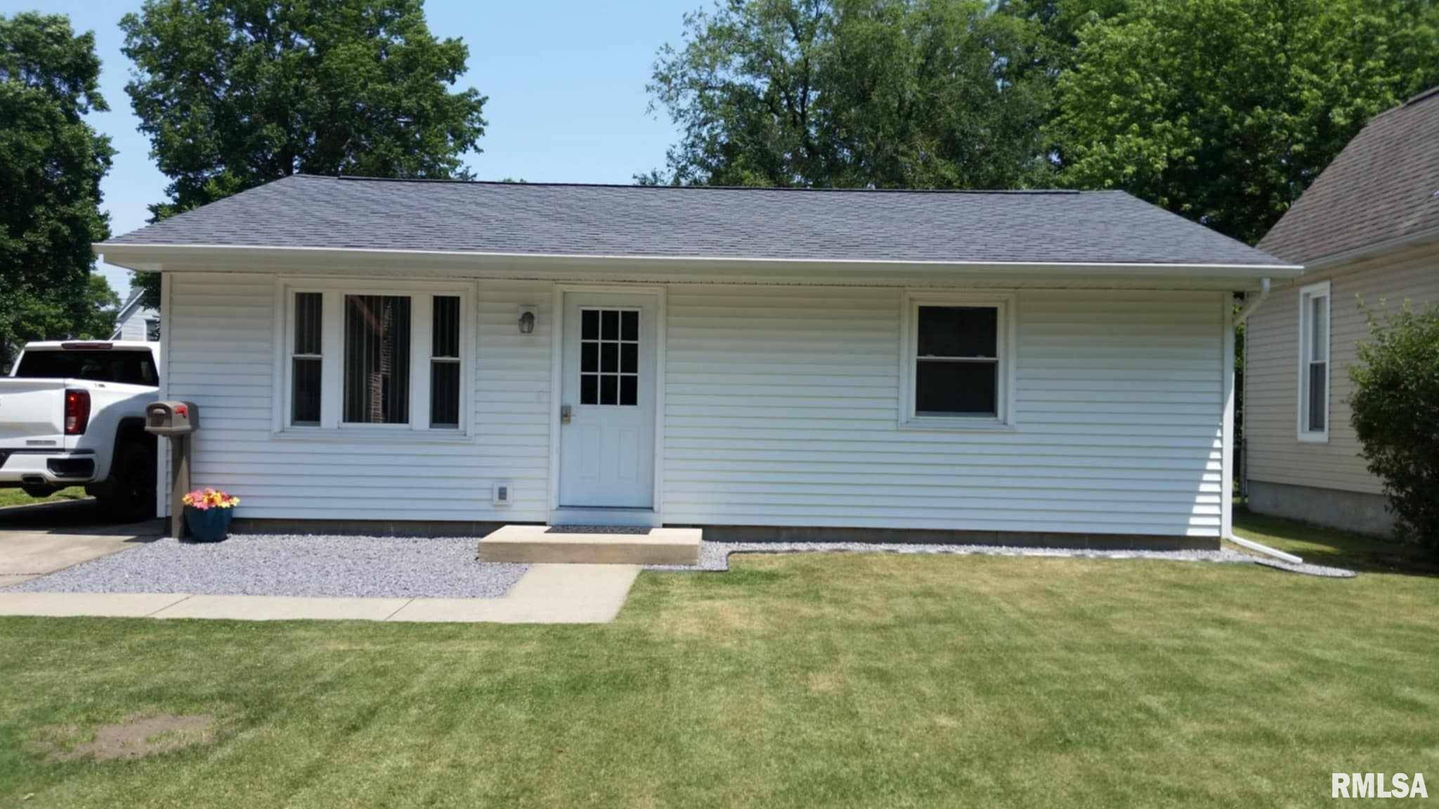 Taylorville, IL 62568,505 W 3RD ST