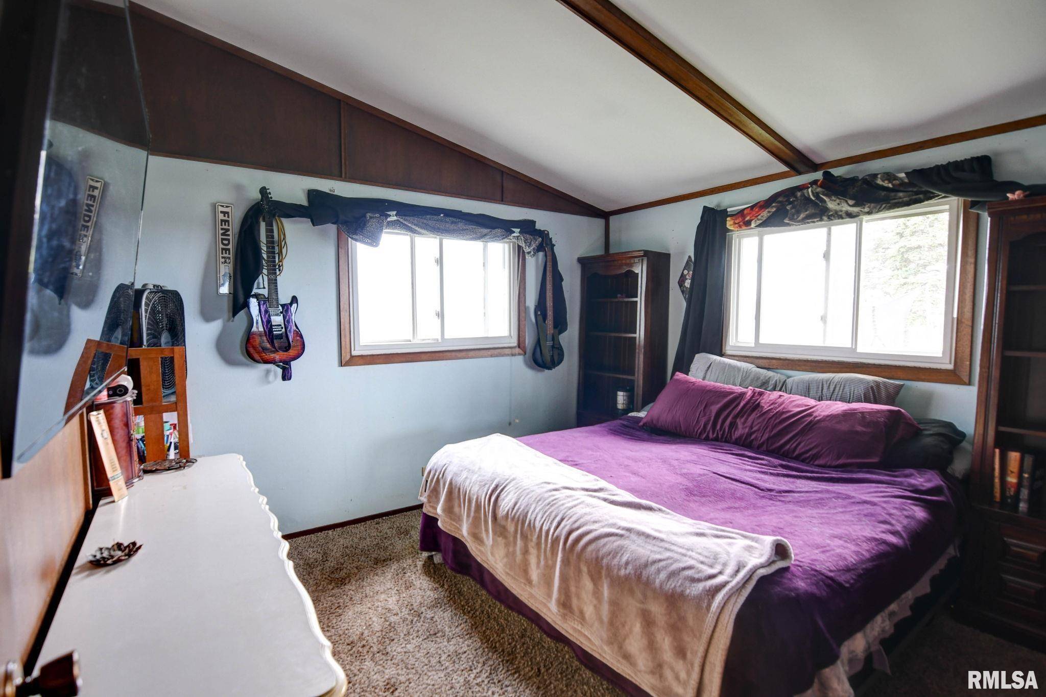 Stonington, IL 62568,2247 N 1900 E RD