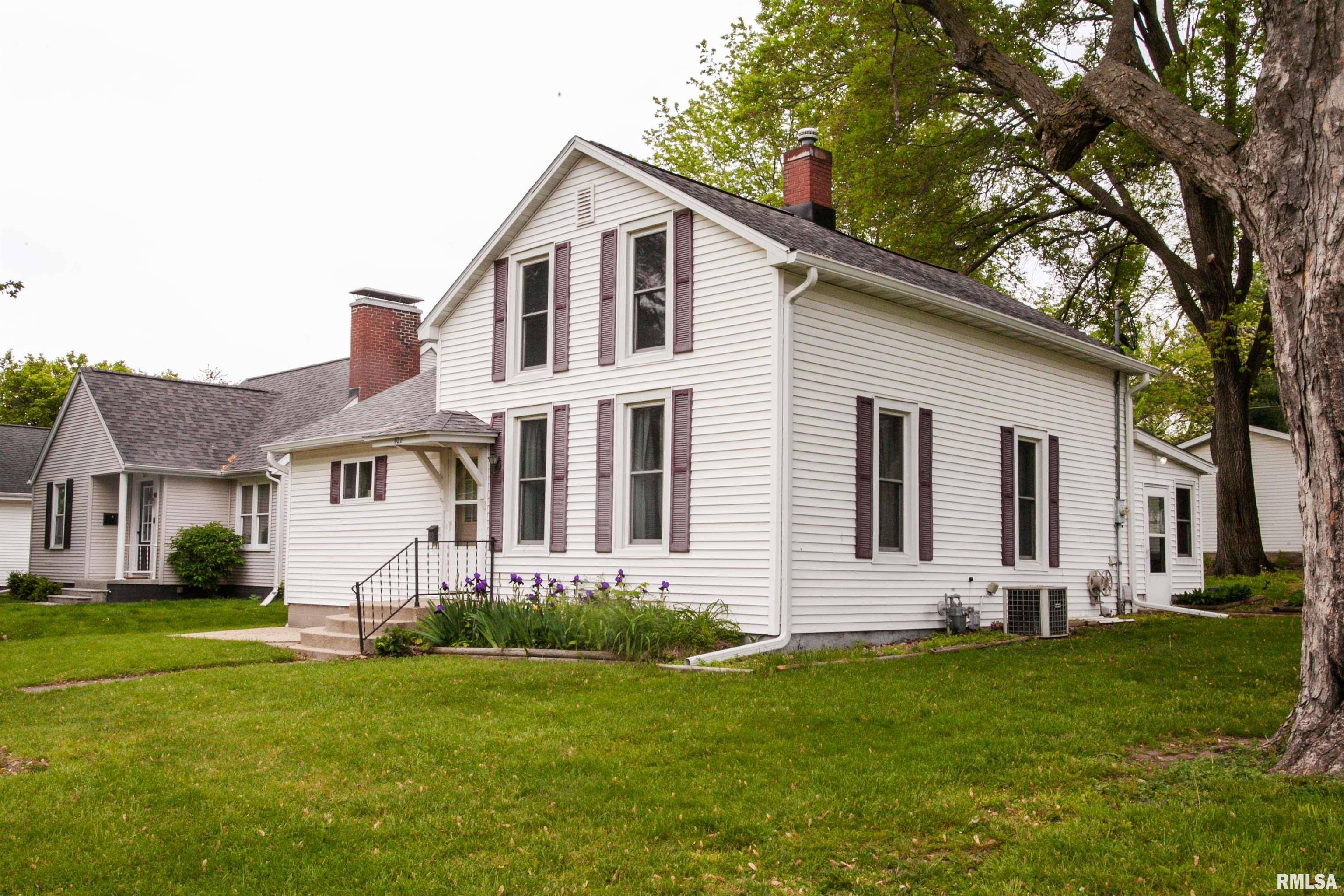 Mt Pulaski, IL 62548,102 S GARDEN ST