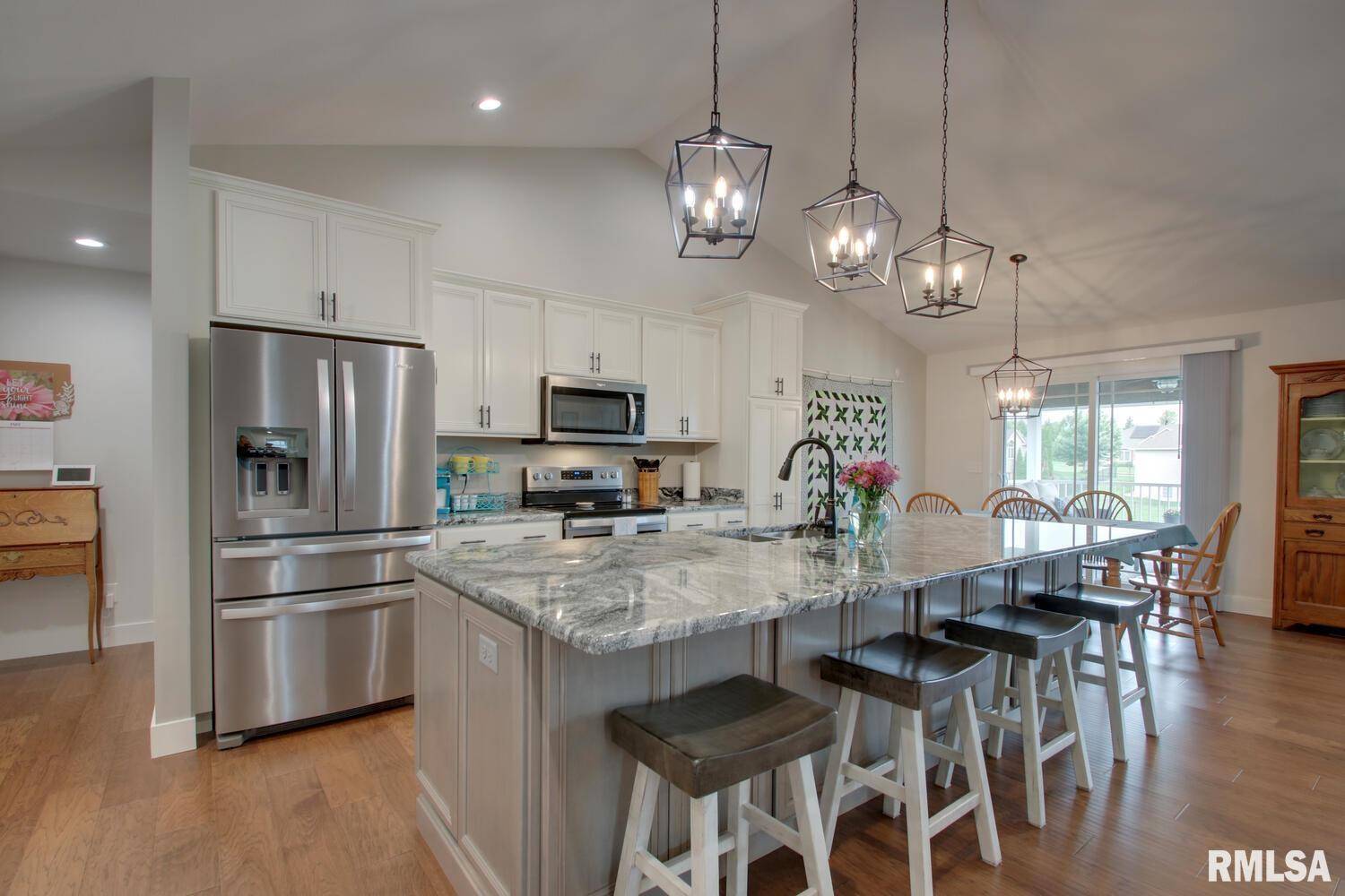 Quincy, IL 62305,4619 Trinity Lakes DR