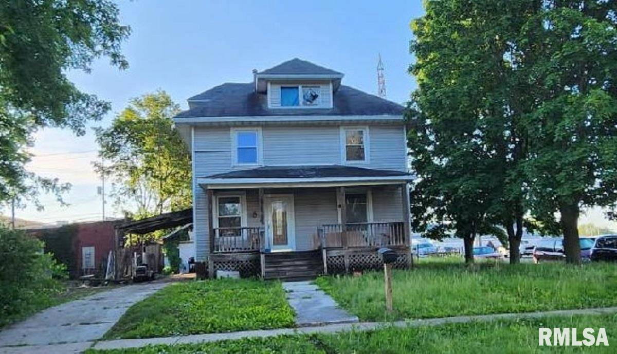 Bushnell, IL 61422,310 N DEAN ST