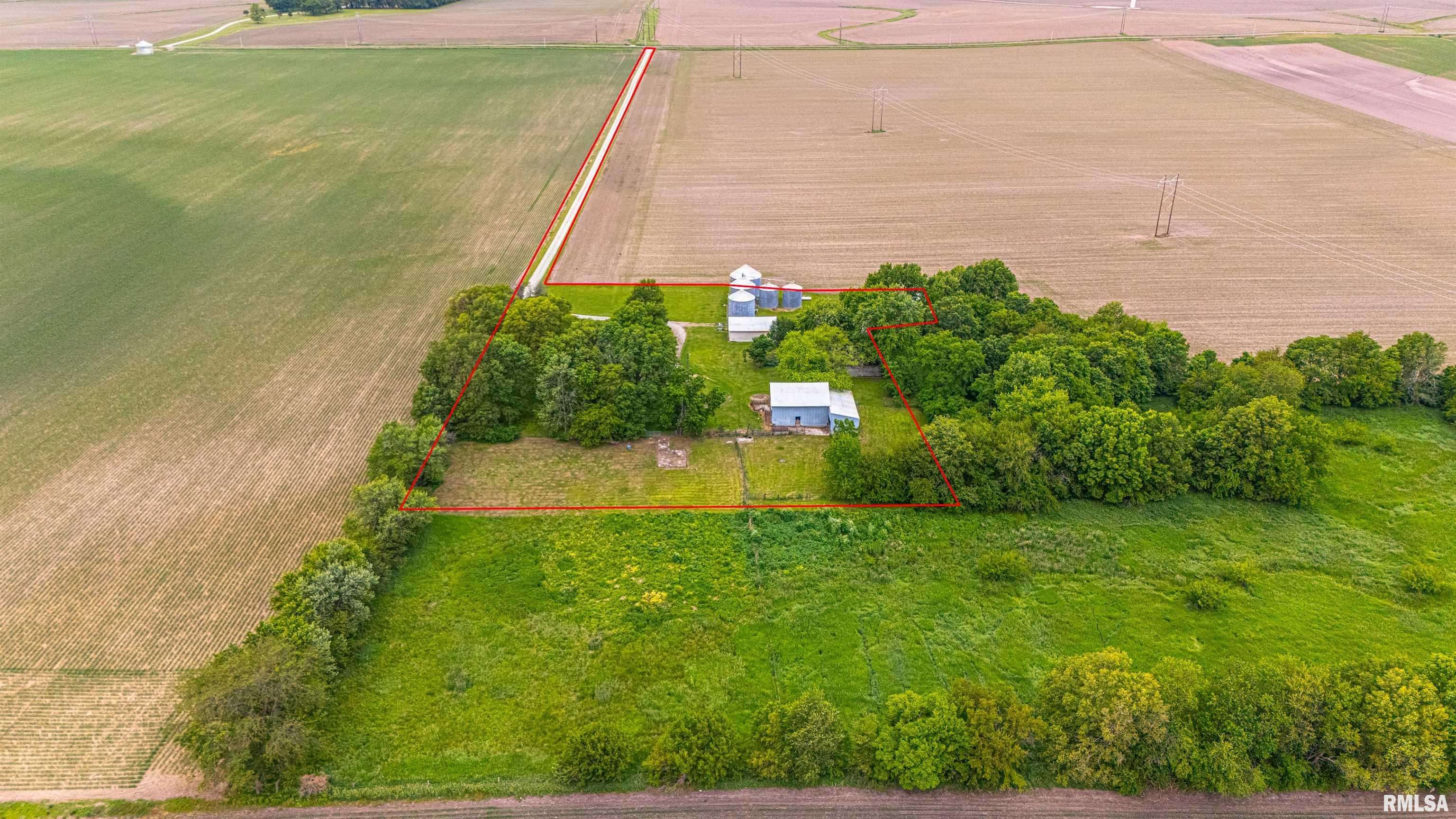Lincoln, IL 62656,1598 700TH AVE