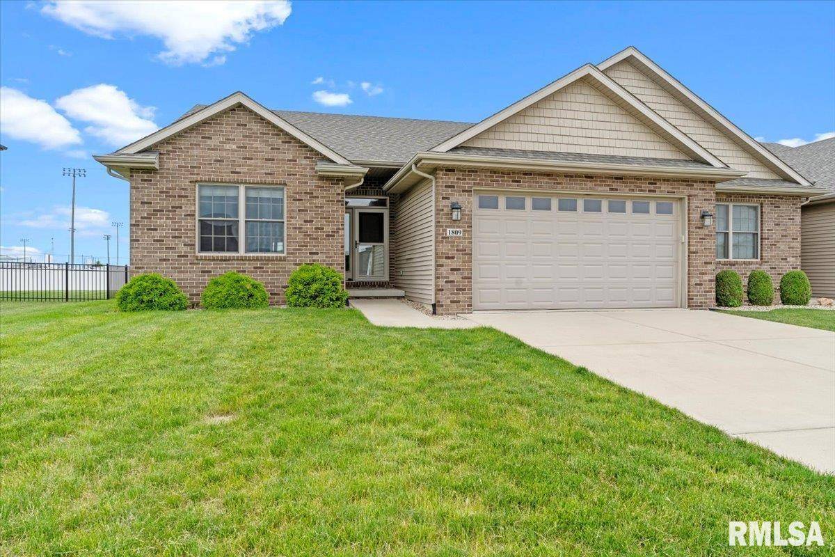 Chatham, IL 62629,1809 Spartan DR