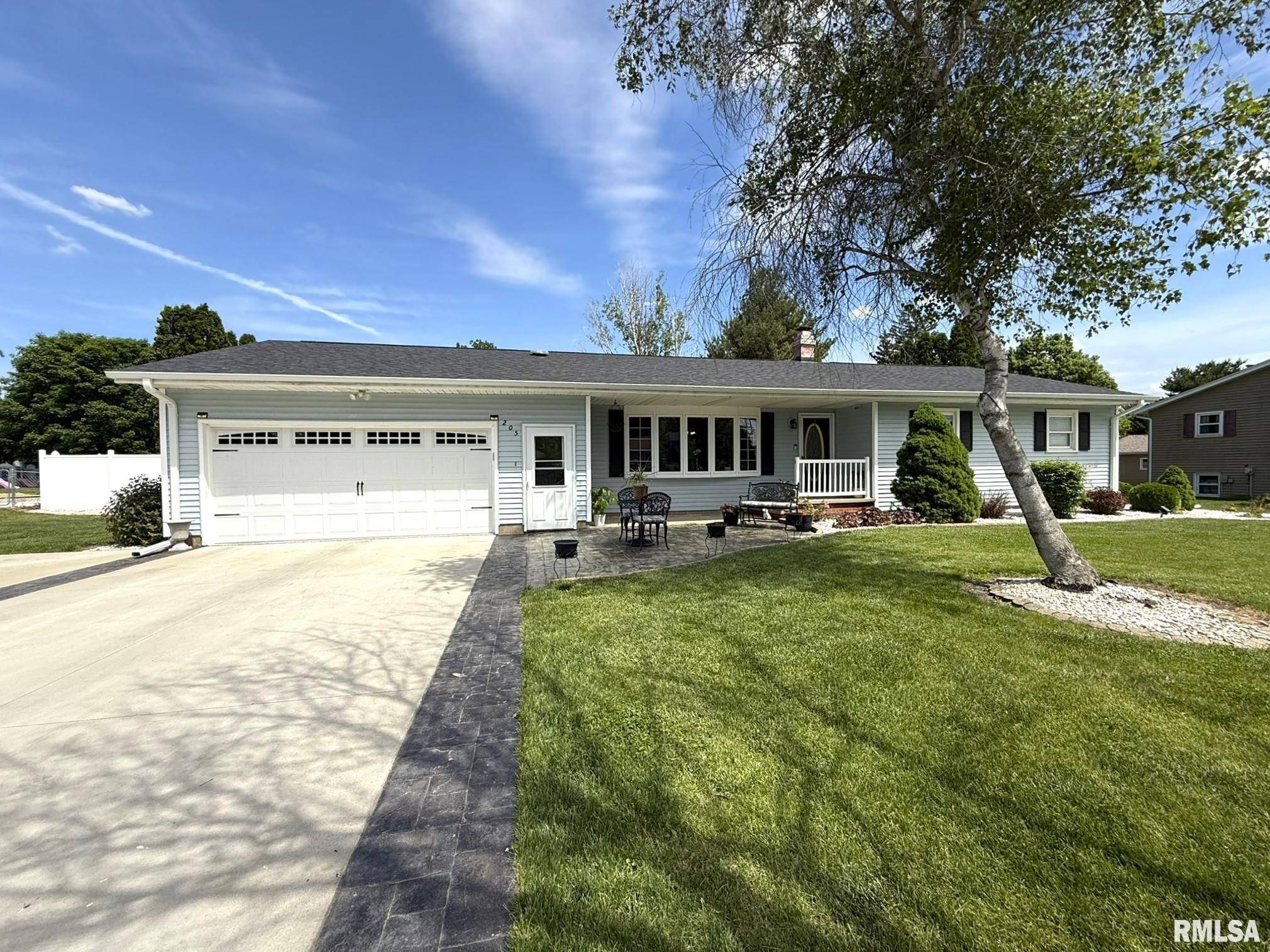 Alpha, IL 61413,205 S PARK ST