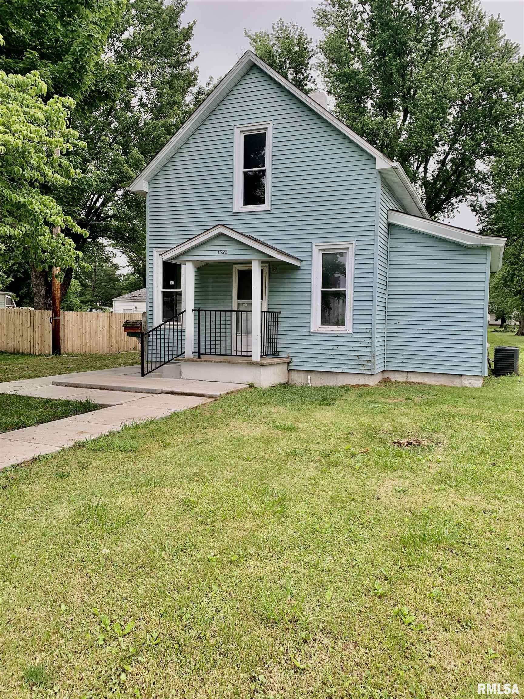 Jacksonville, IL 62650,1322 S EAST ST