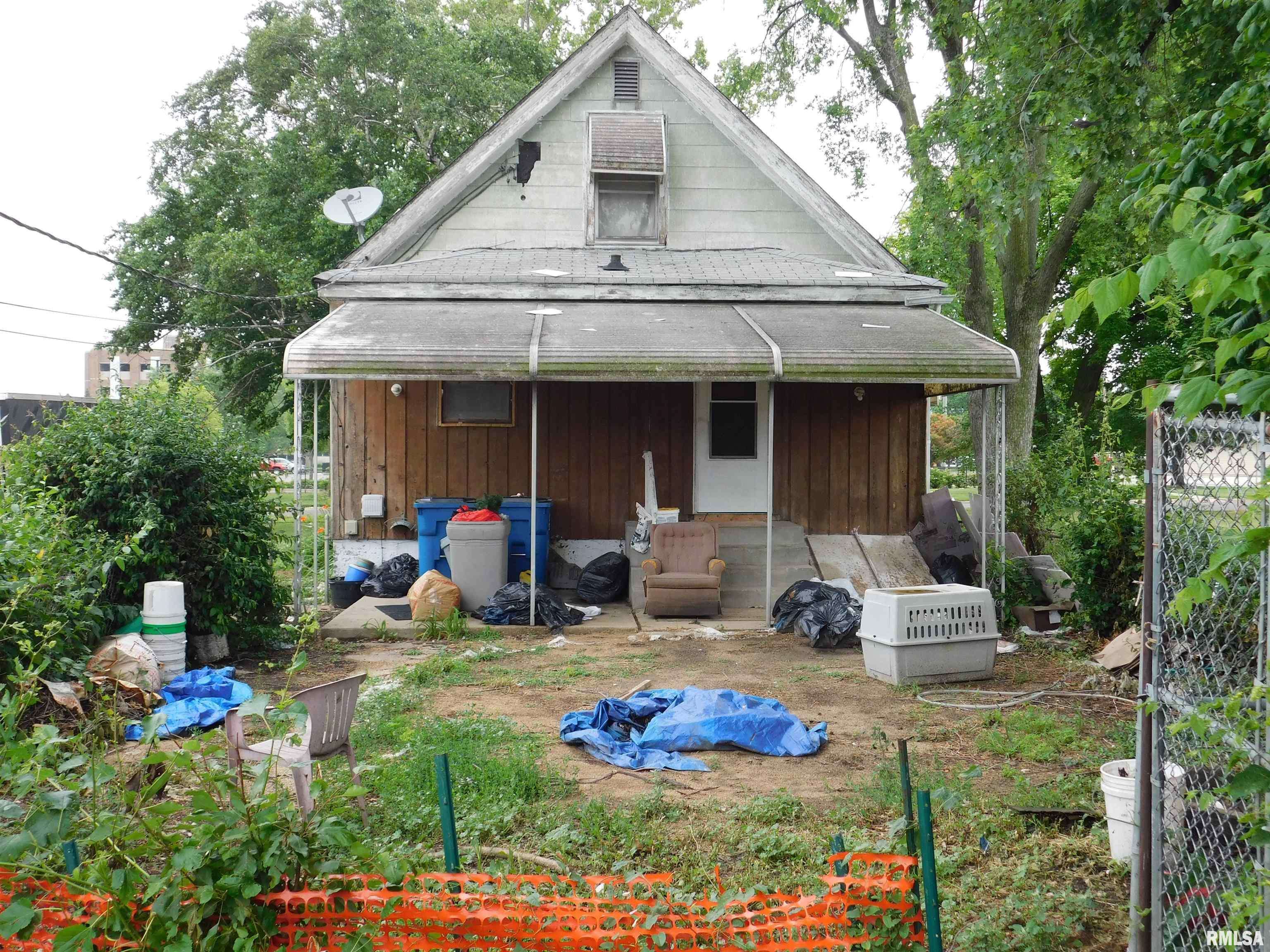 Springfield, IL 62702,208 W REYNOLDS ST
