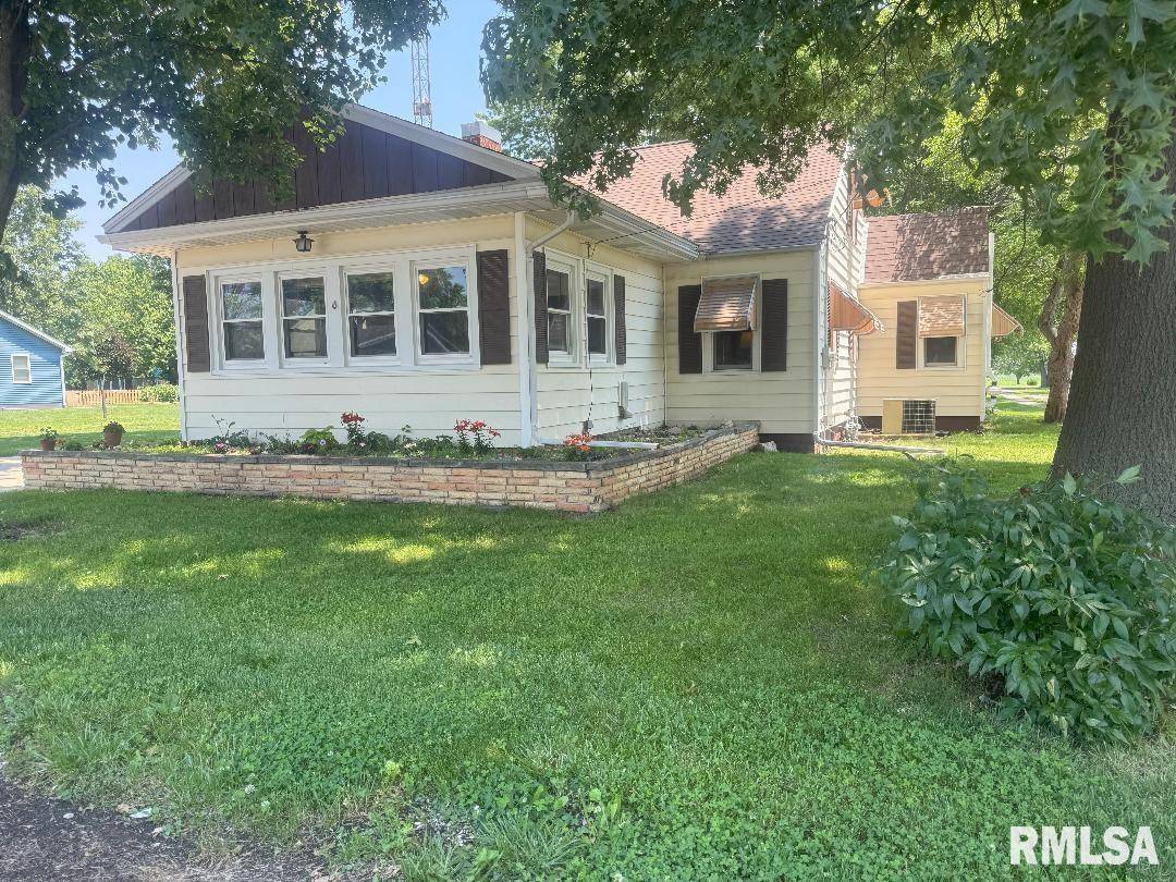 Virden, IL 62690,370 S Bissell ST