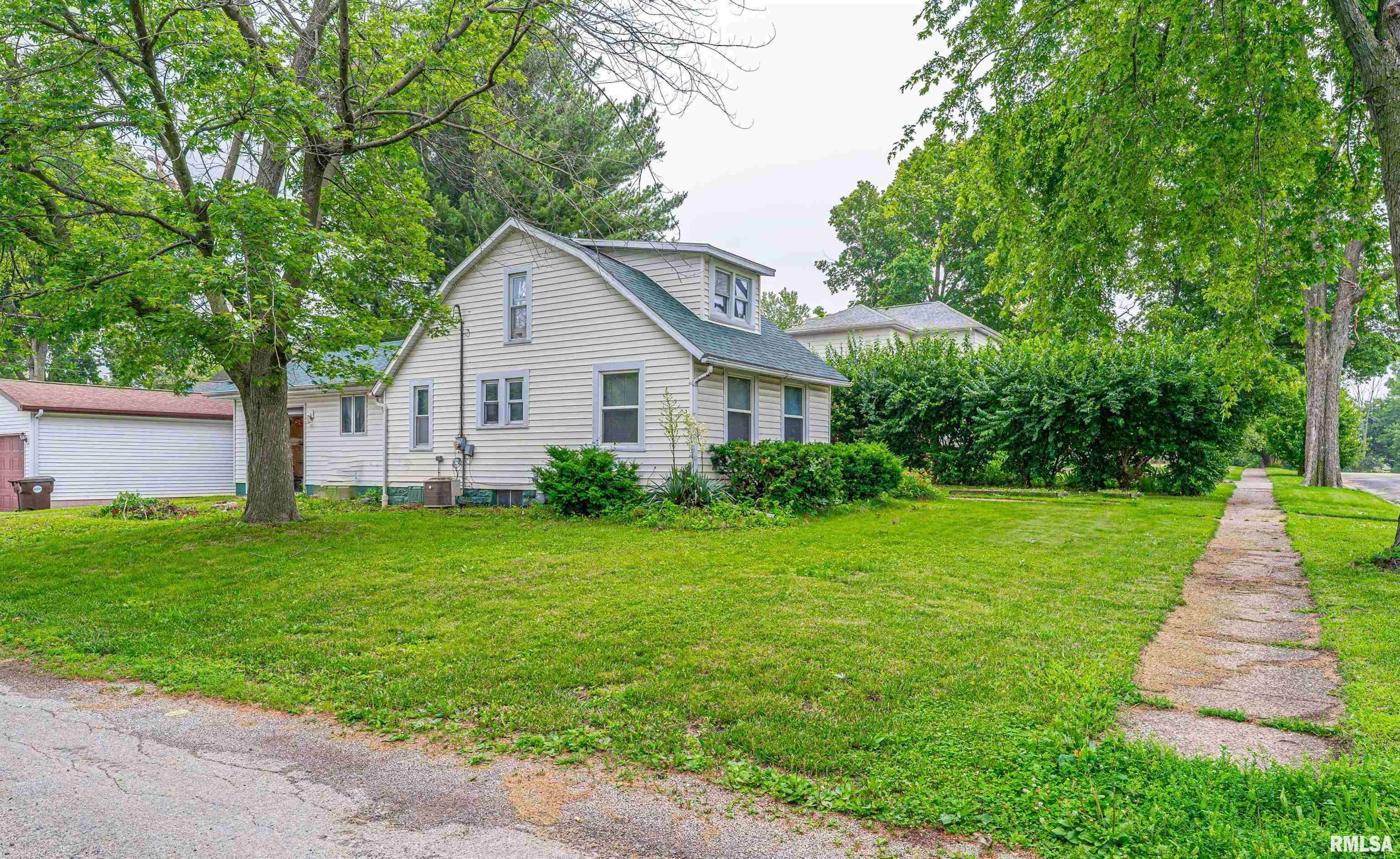 Lincoln, IL 62656,626 7TH ST