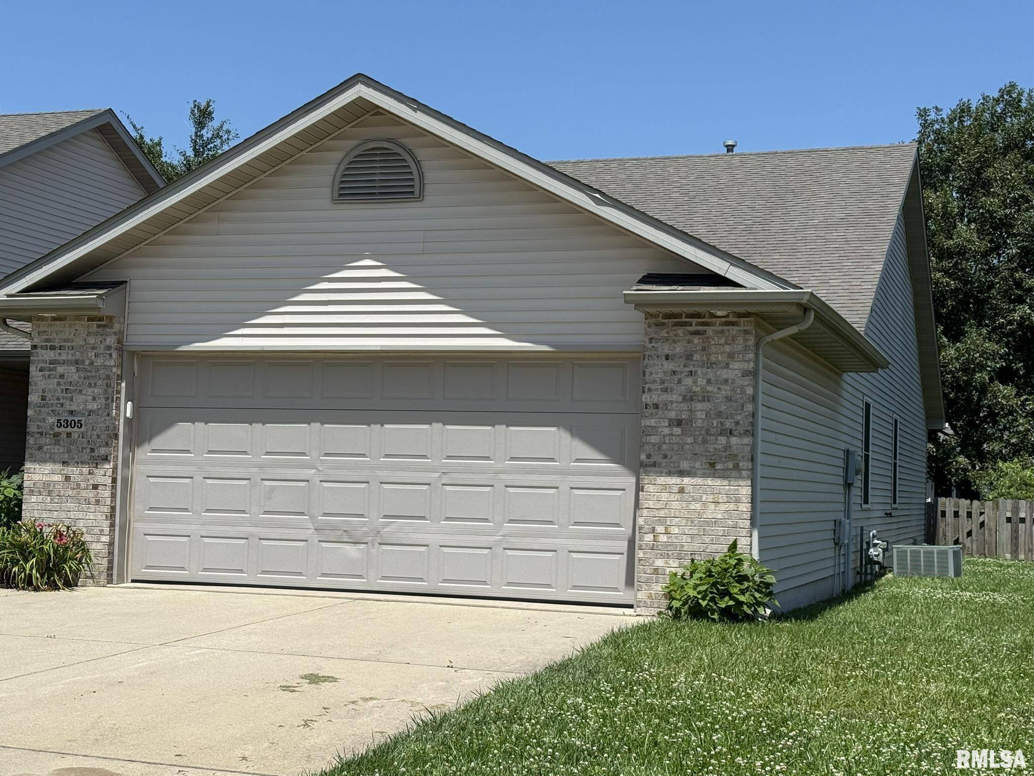 Springfield, IL 62711,5305 BILTMORE DR
