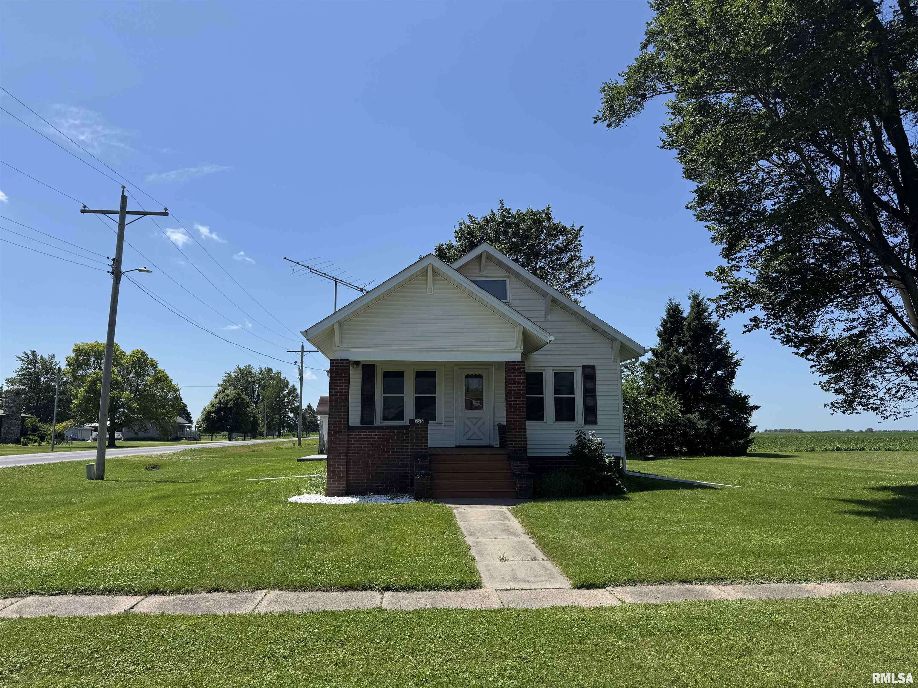 Cameron, IL 61423,335 SOUTH ST