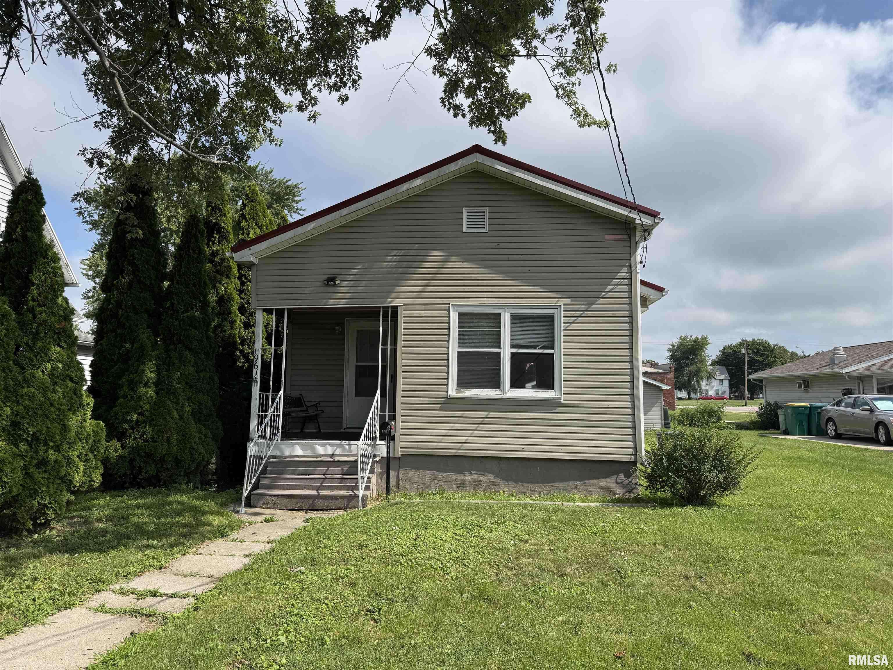 Galesburg, IL 61401,1961 WASHINGTON ST