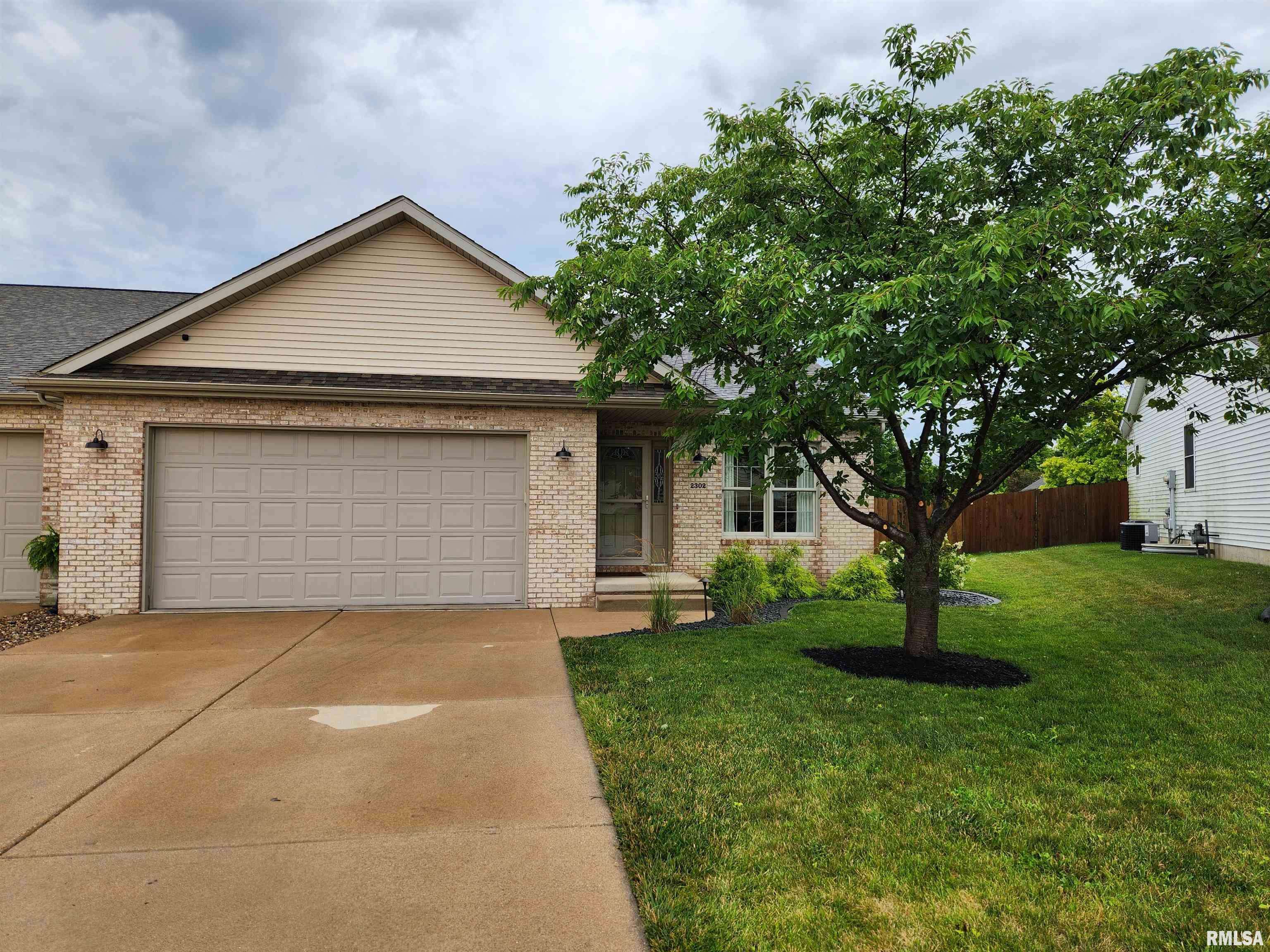 Springfield, IL 62711,2302 KNOXVILLE DR