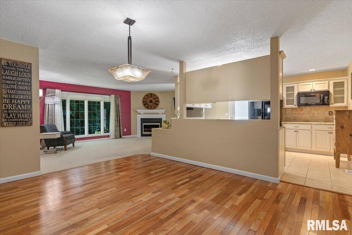 Springfield, IL 62704,1009 Rickard CT