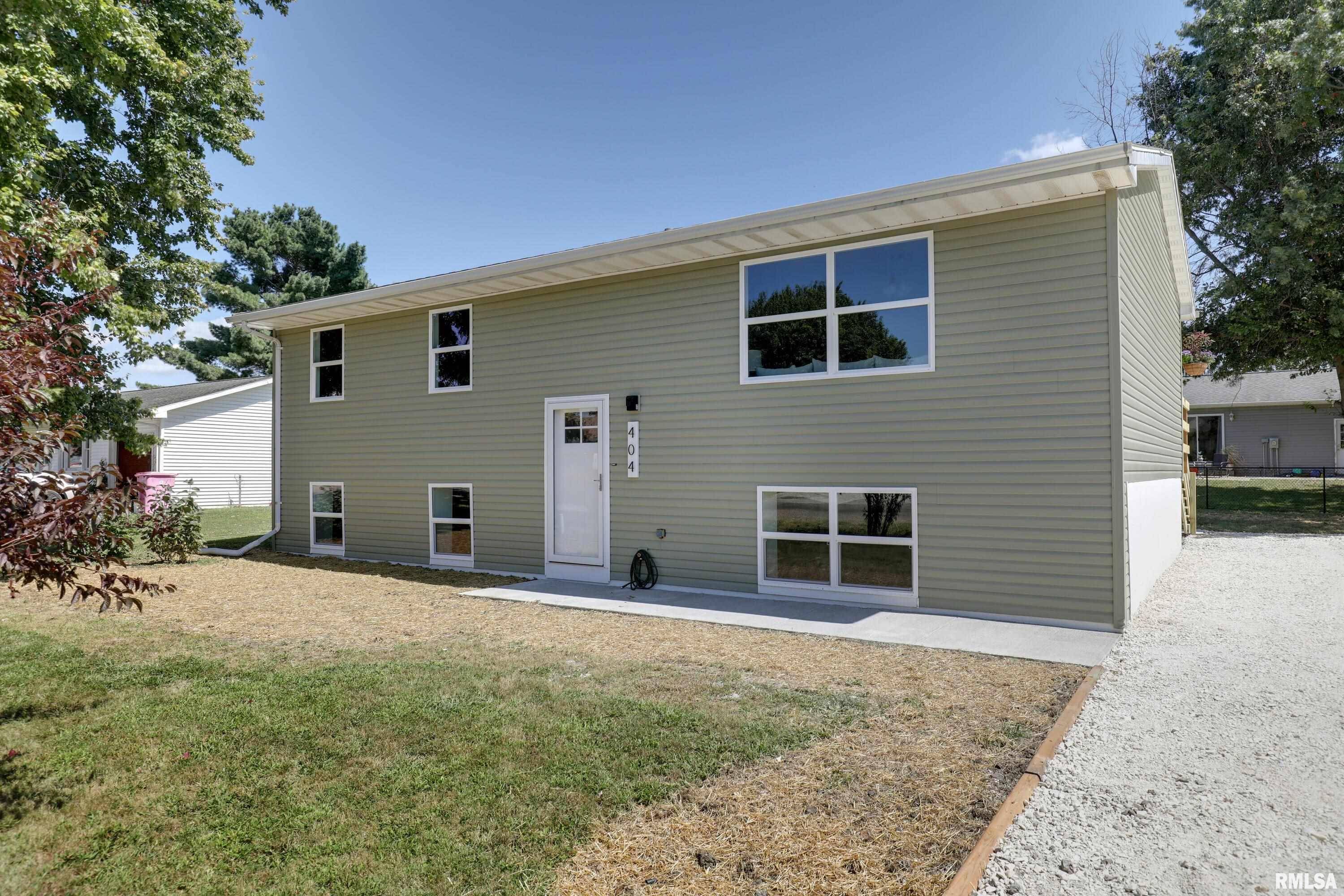 Liberty, IL 62347,404 N DAVID ST